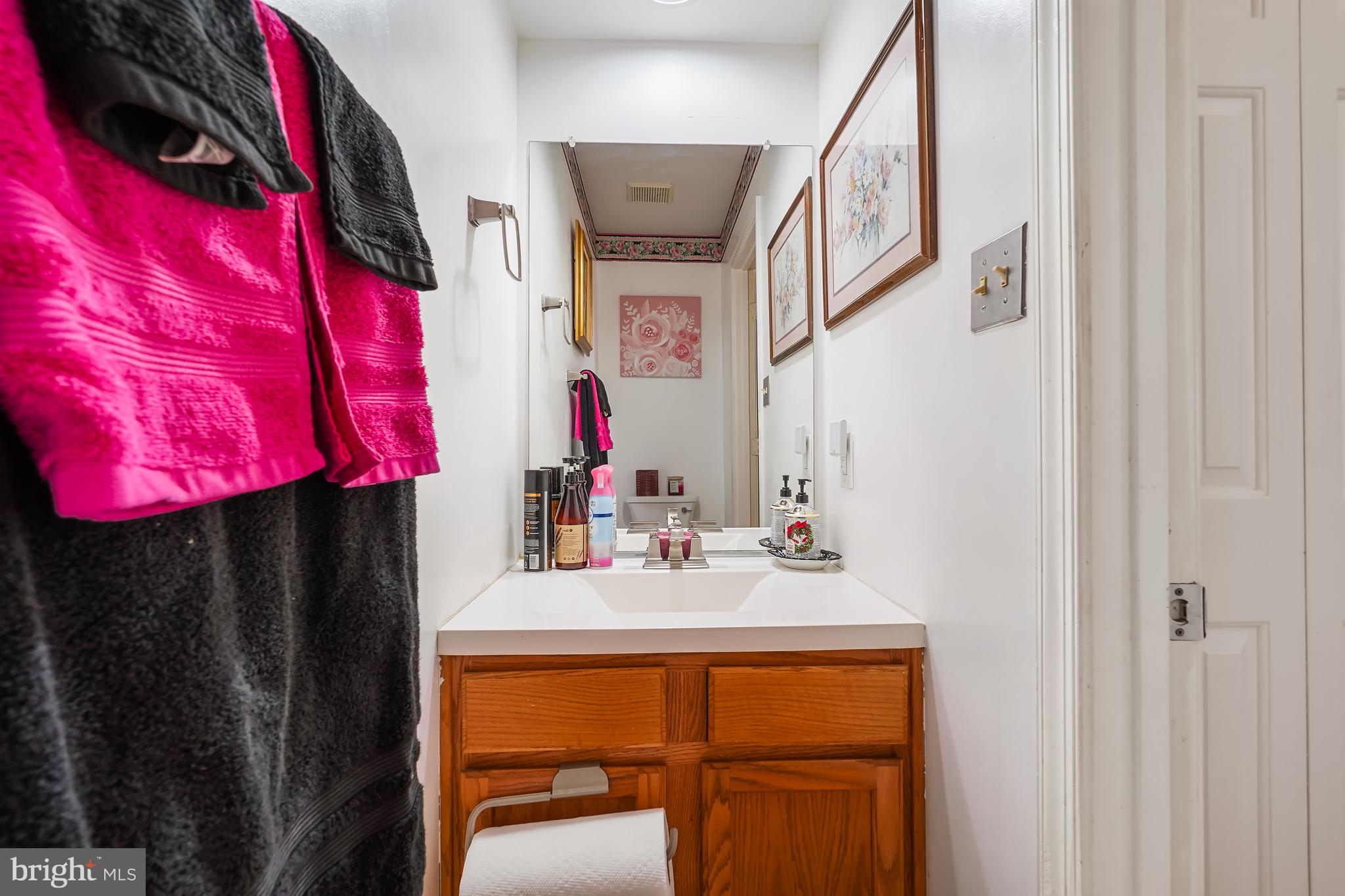 ROLLING BROOK - Residential