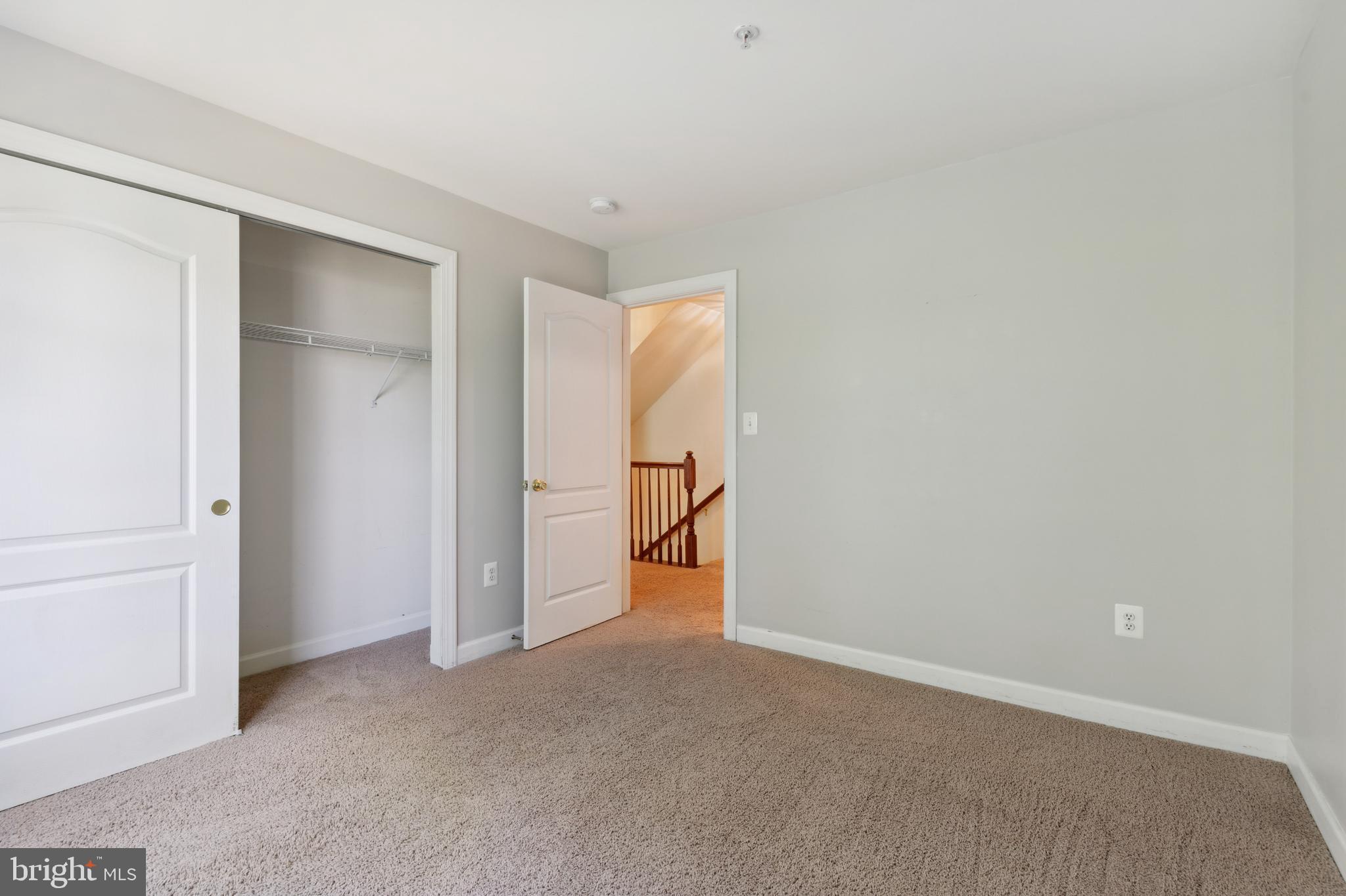 RUSSETT - Residential