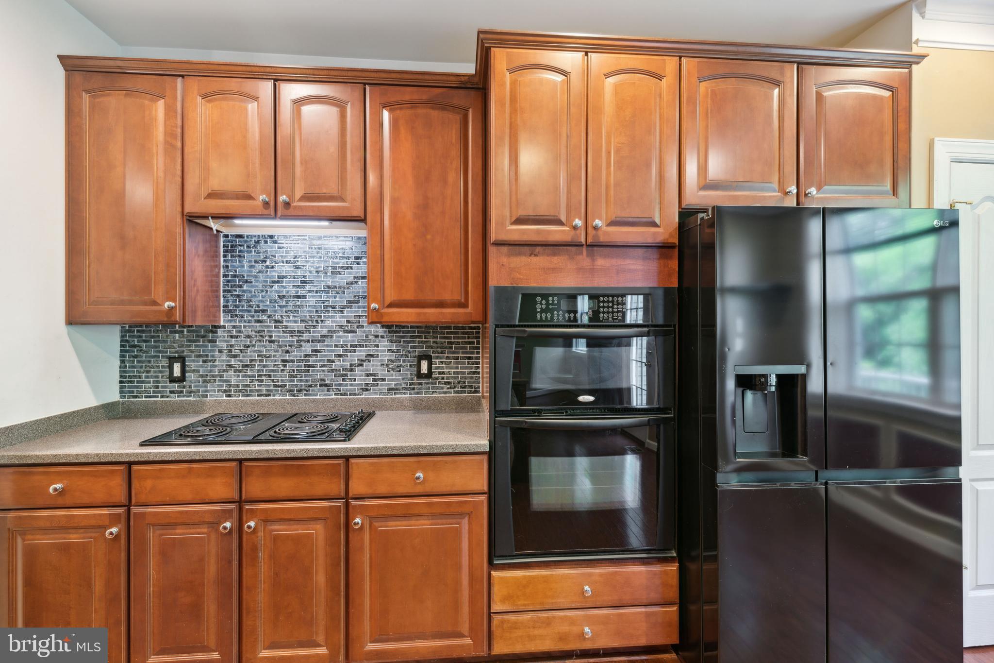 RUSSETT - Residential