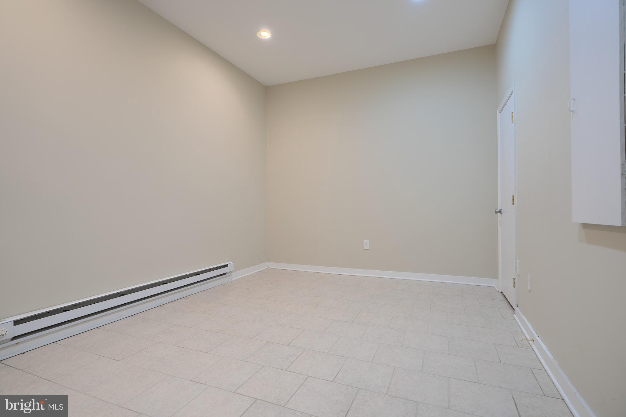 COLD SPRING NEWTOWN - Residential