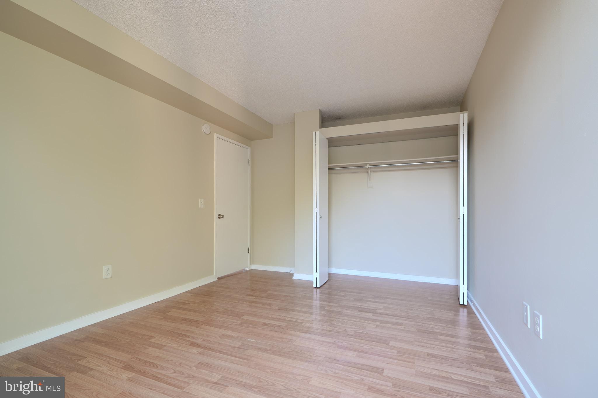 COLD SPRING NEWTOWN - Residential