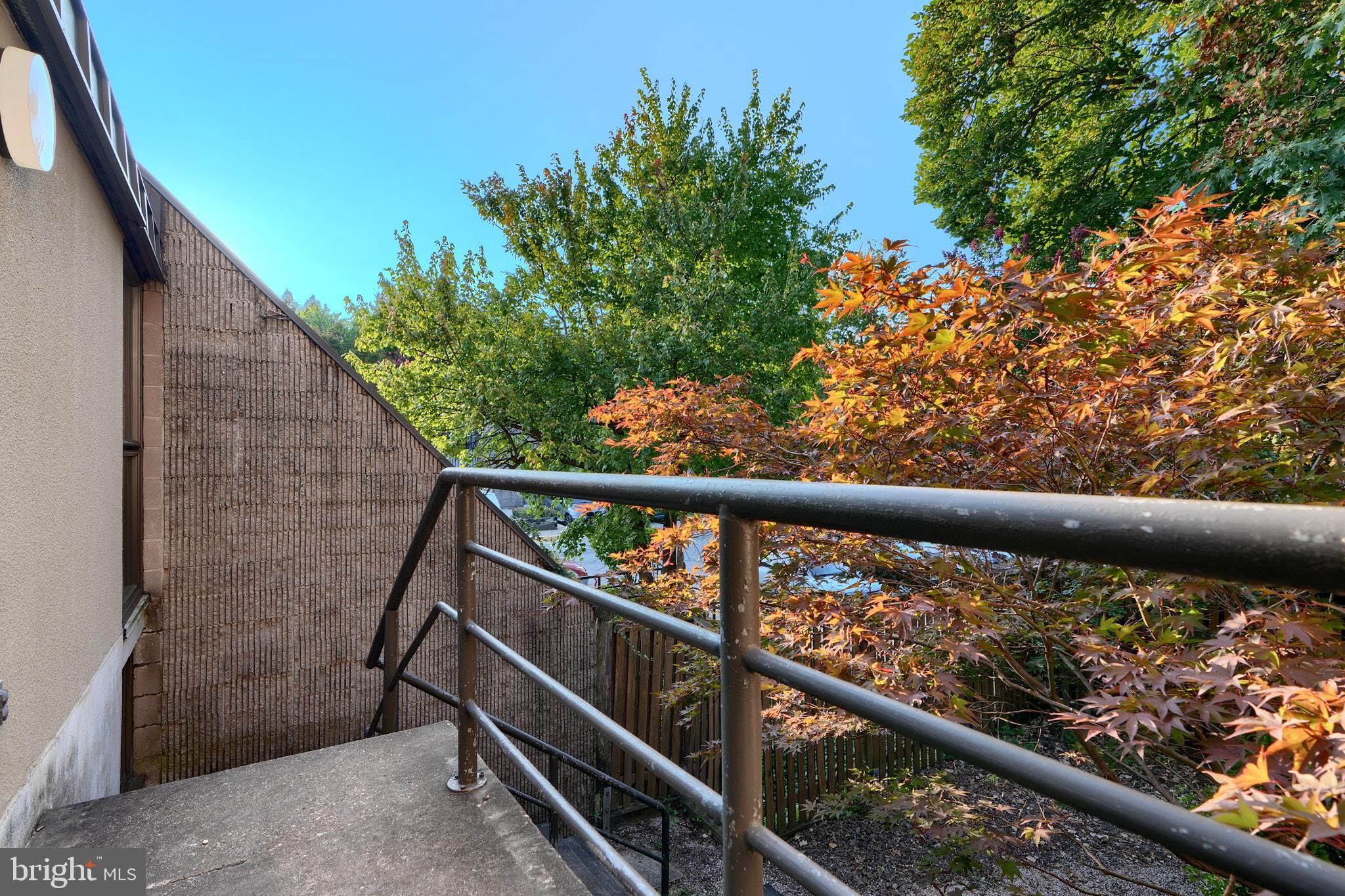 COLD SPRING NEWTOWN - Residential