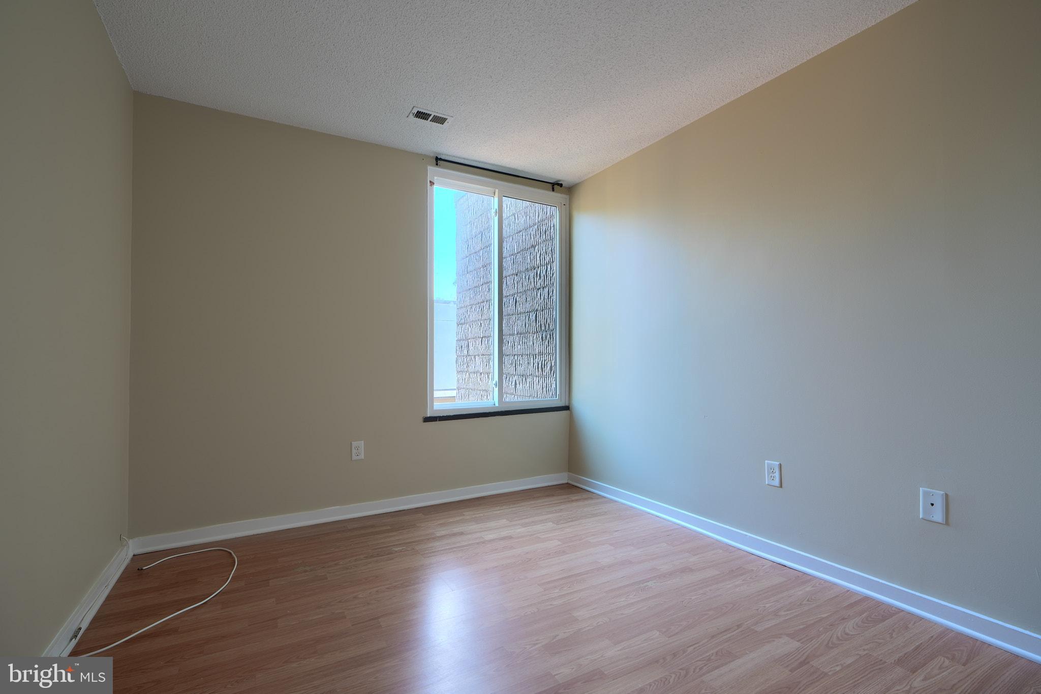 COLD SPRING NEWTOWN - Residential