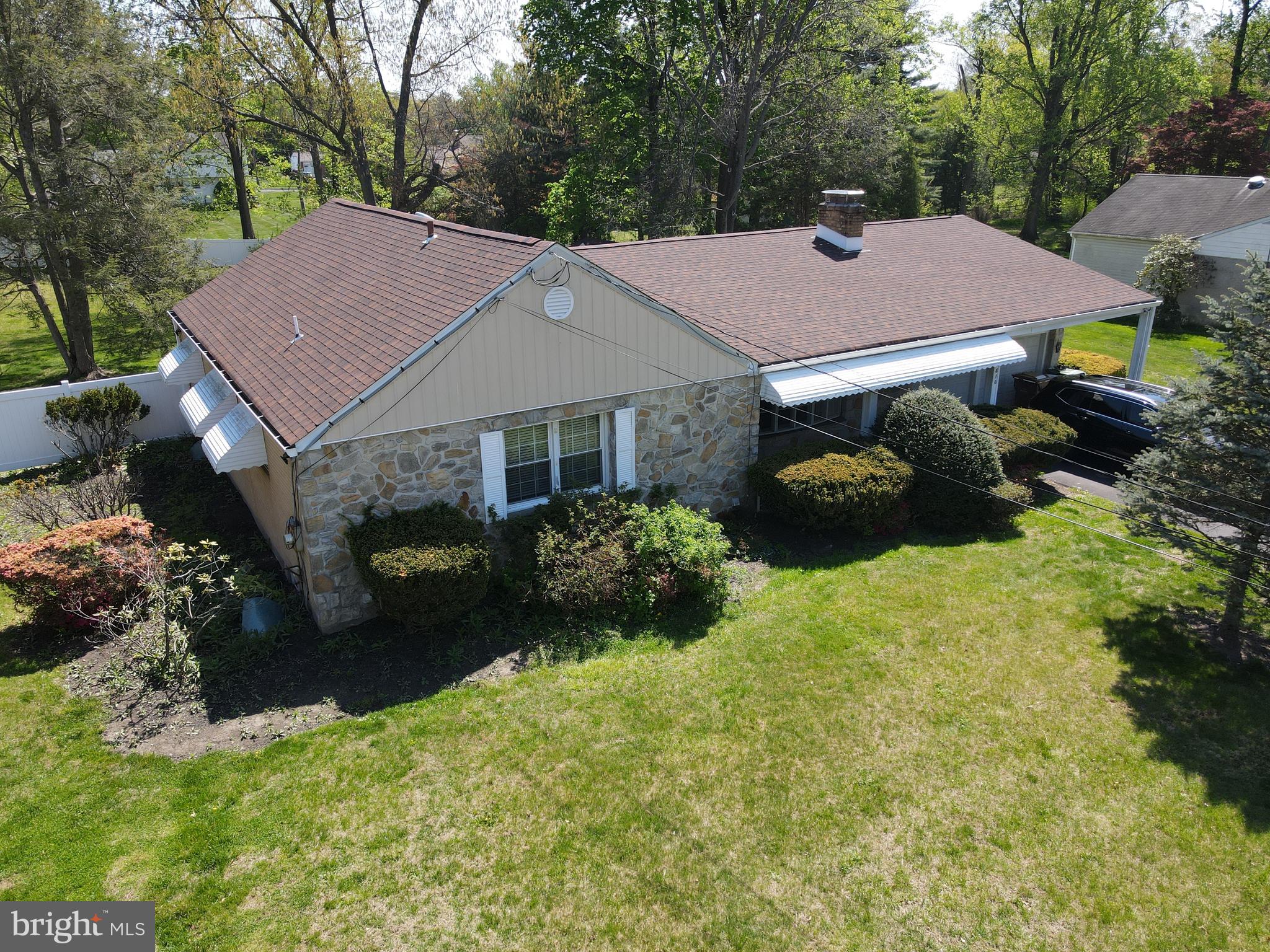 MAPLE GLEN - Residential