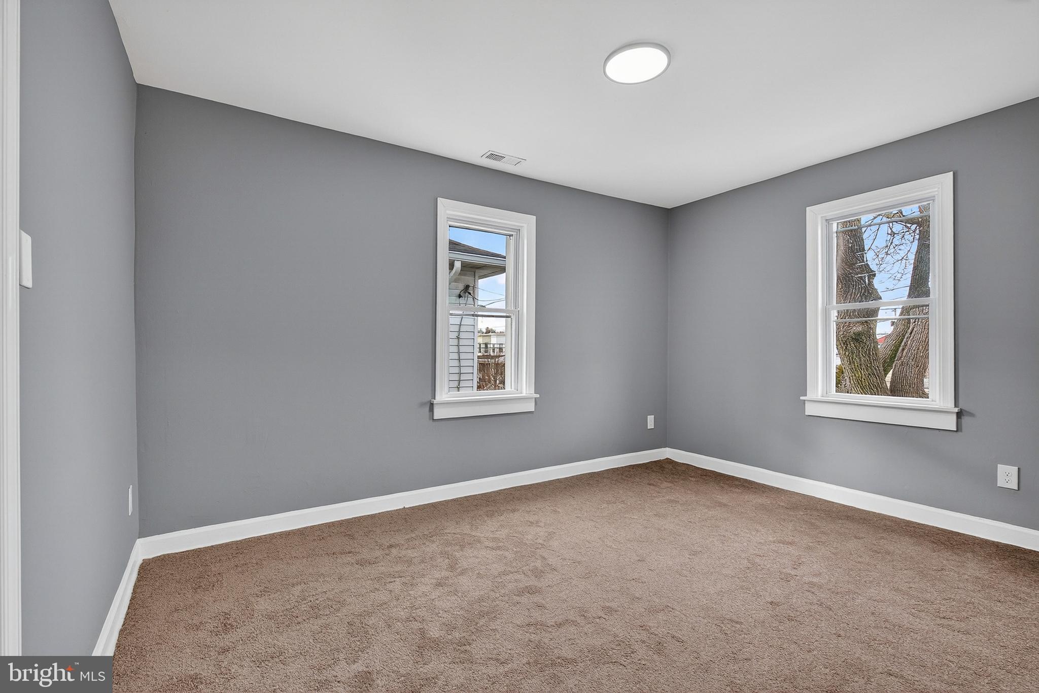 BROOKLYN - Residential