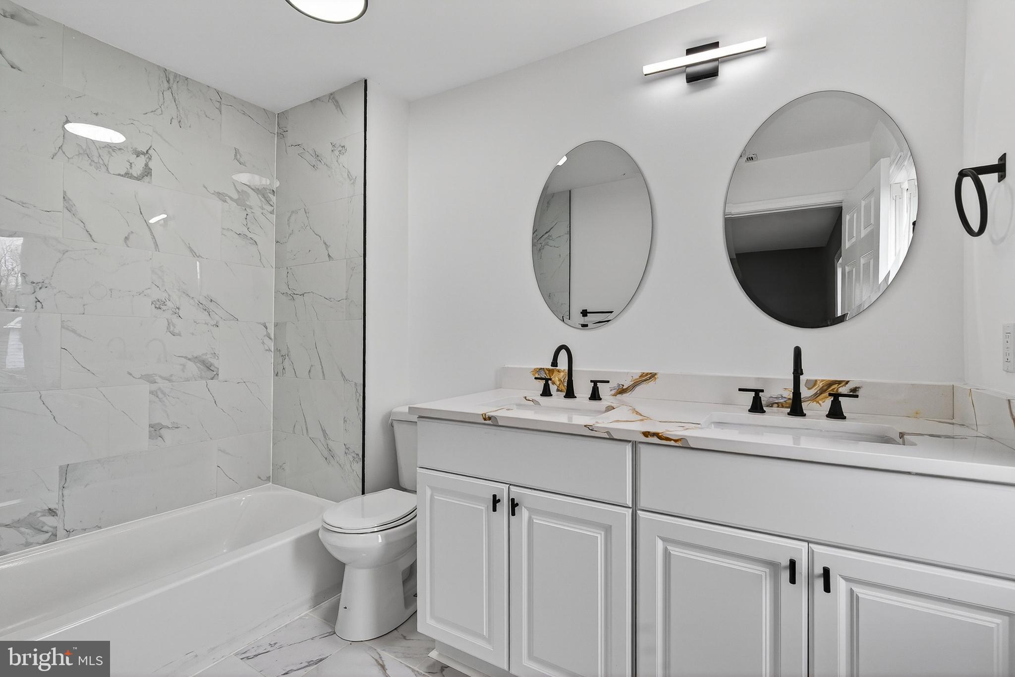 BROOKLYN - Residential