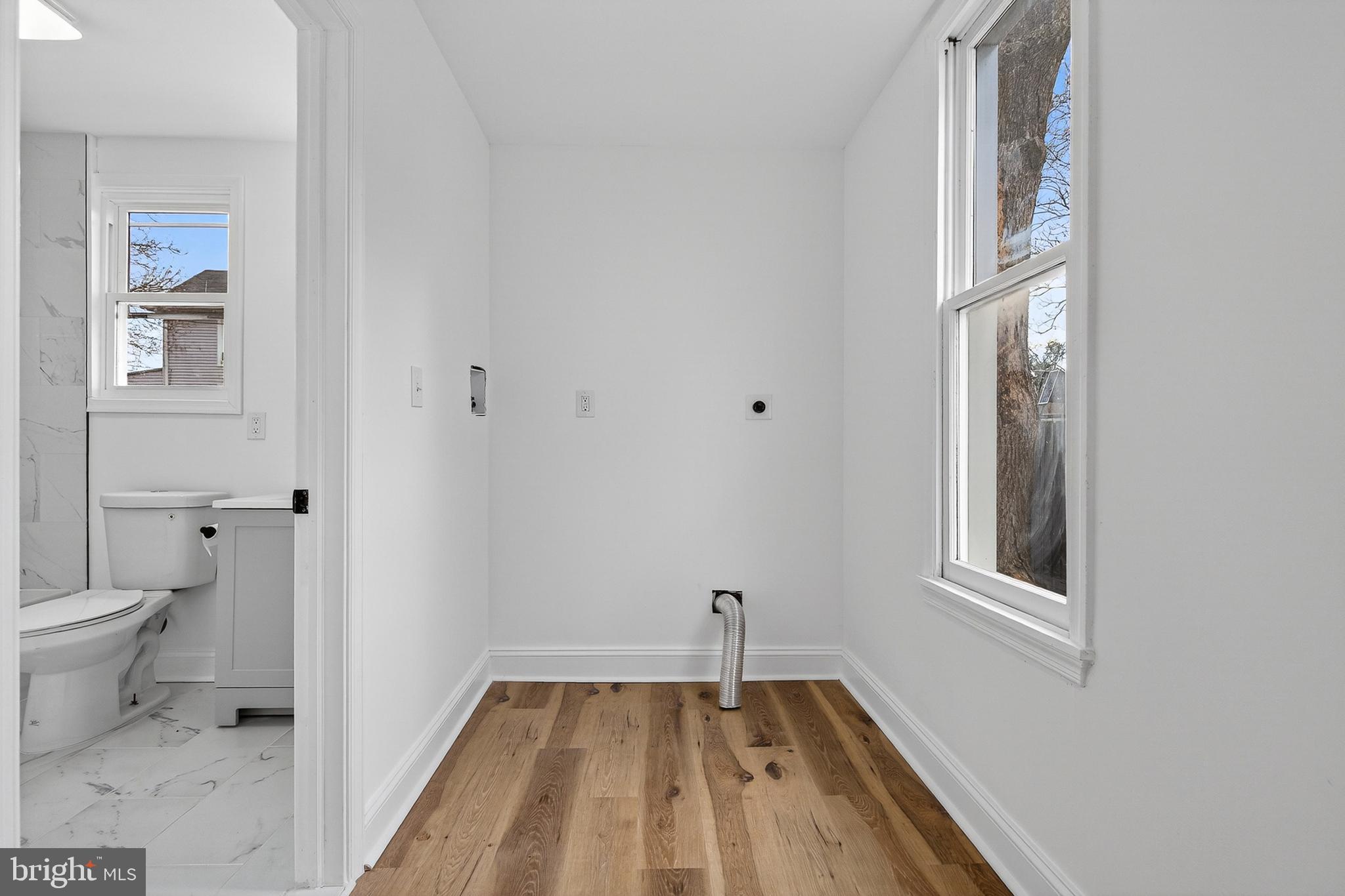 BROOKLYN - Residential