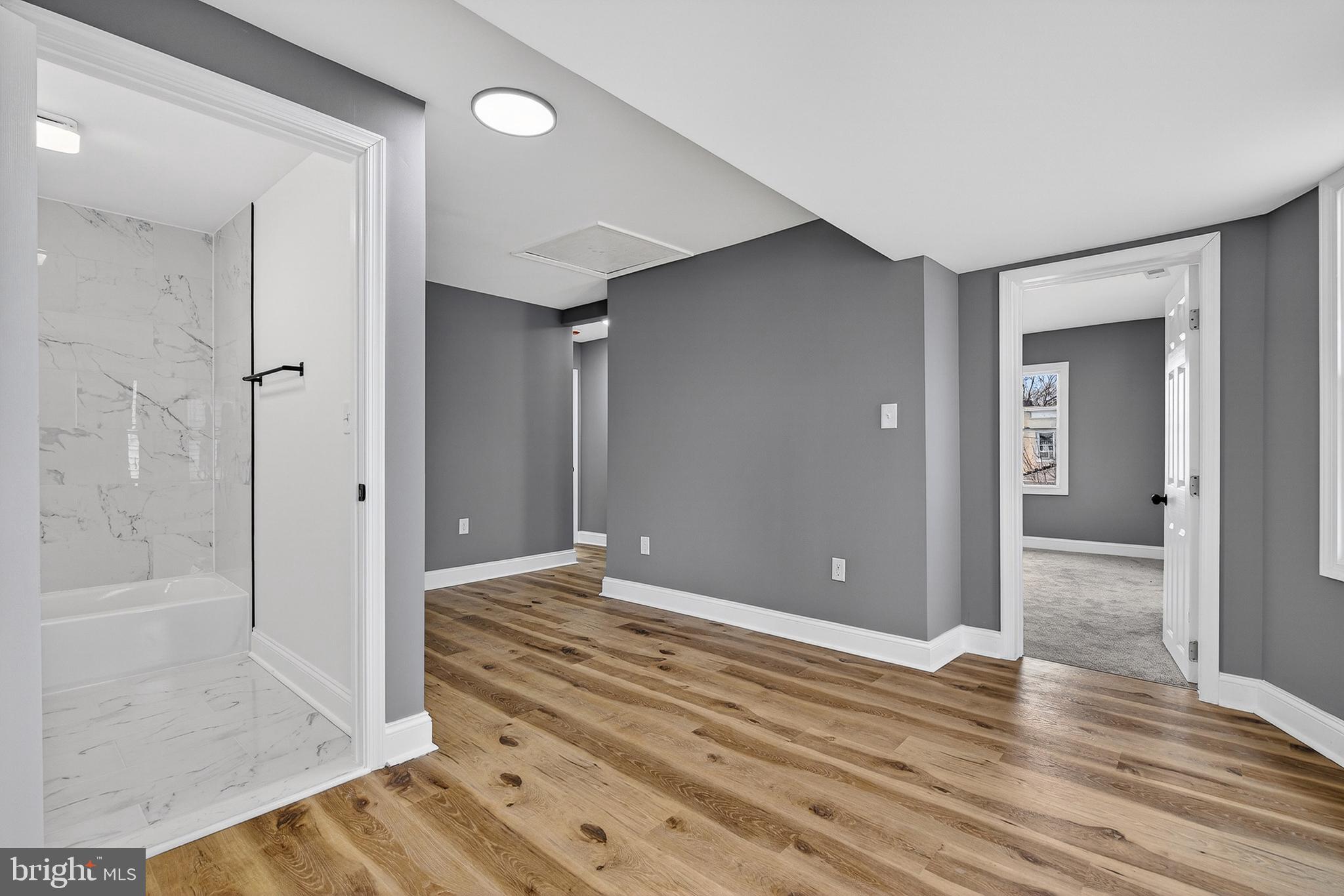 BROOKLYN - Residential