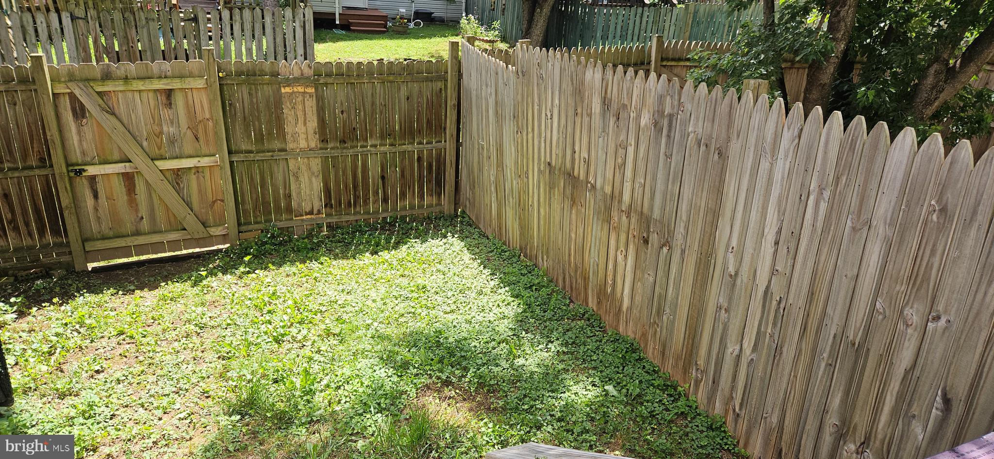 BROOKLAND HEIGHTS - Residential Lease