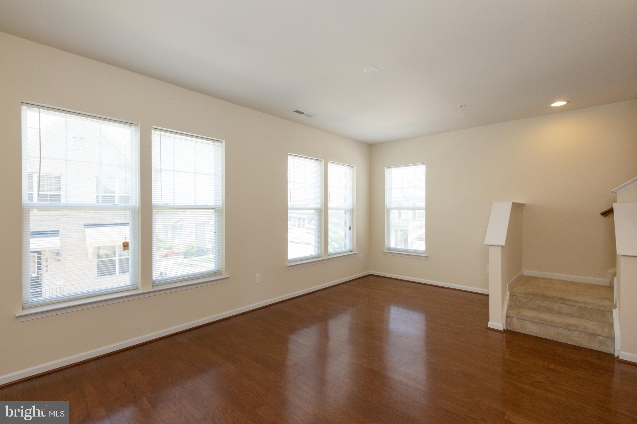 SCOTLAND HEIGHTS - Residential