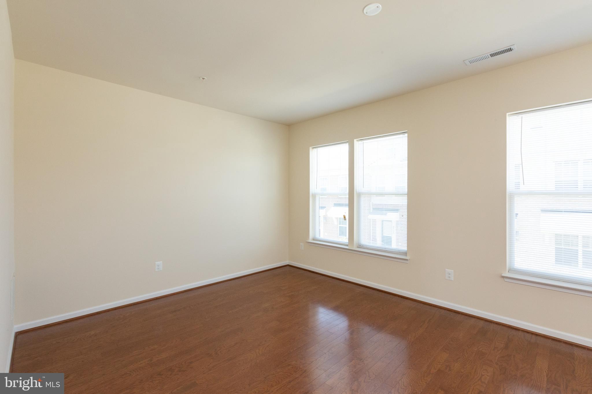 SCOTLAND HEIGHTS - Residential