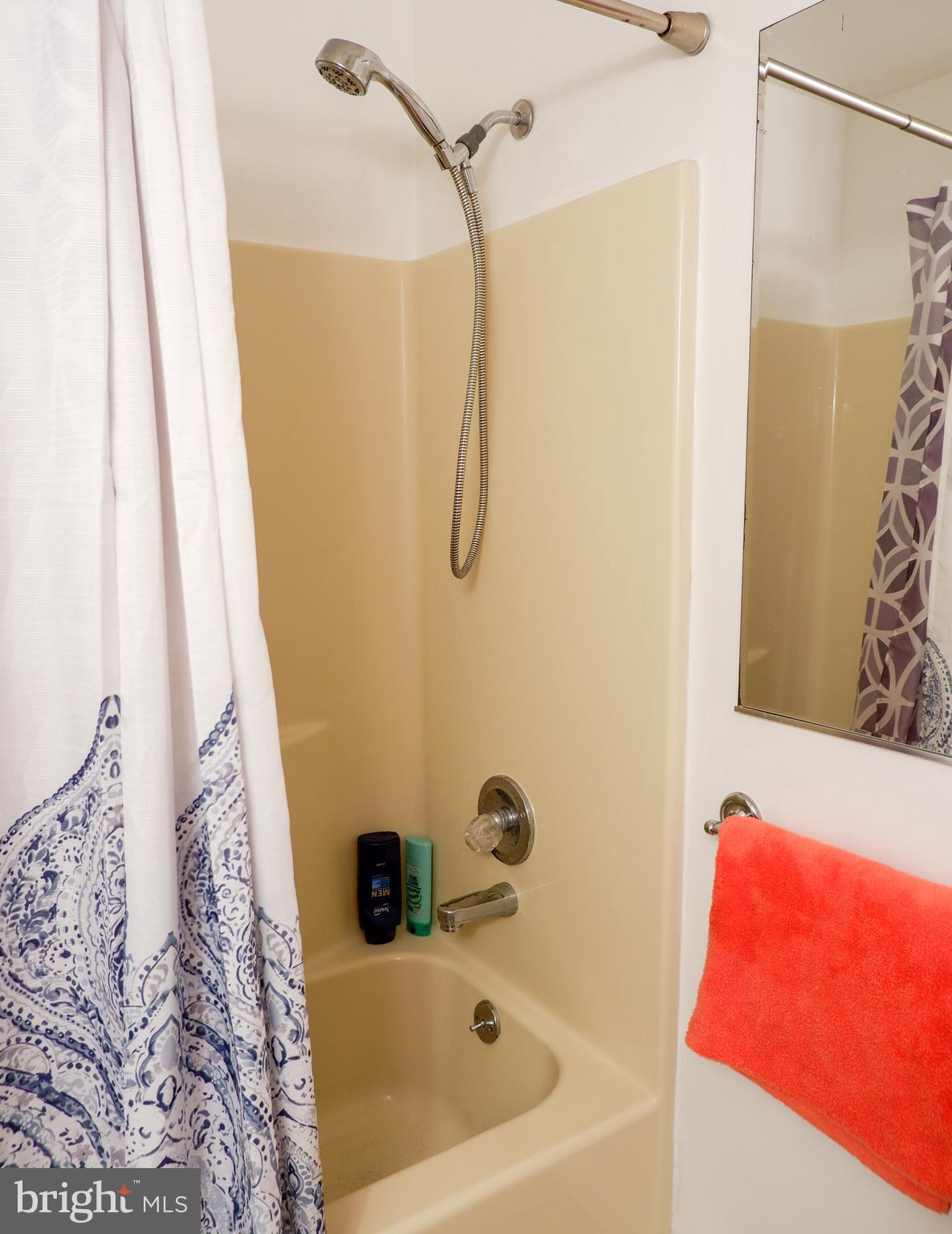 ST CHARLES SUB - WAKEFIELD - Residential