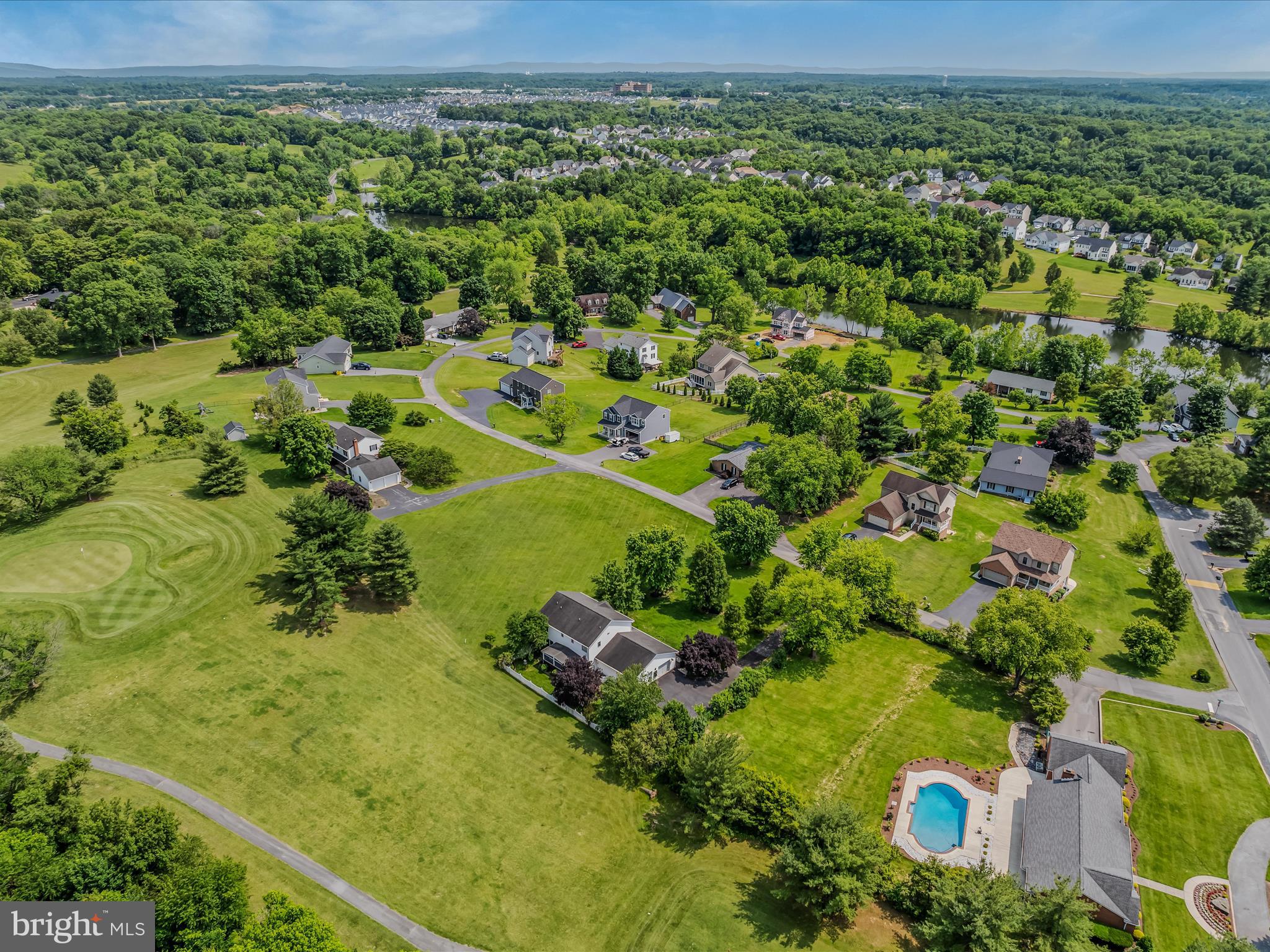 HOWARD SPEAKS - Residential