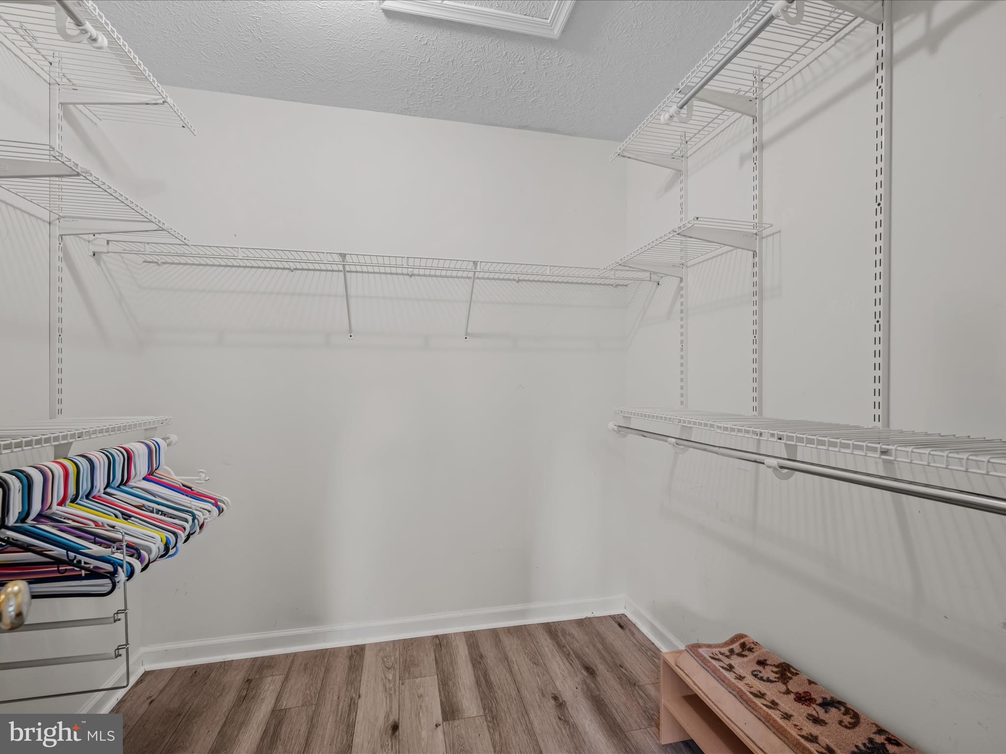 HOWARD SPEAKS - Residential