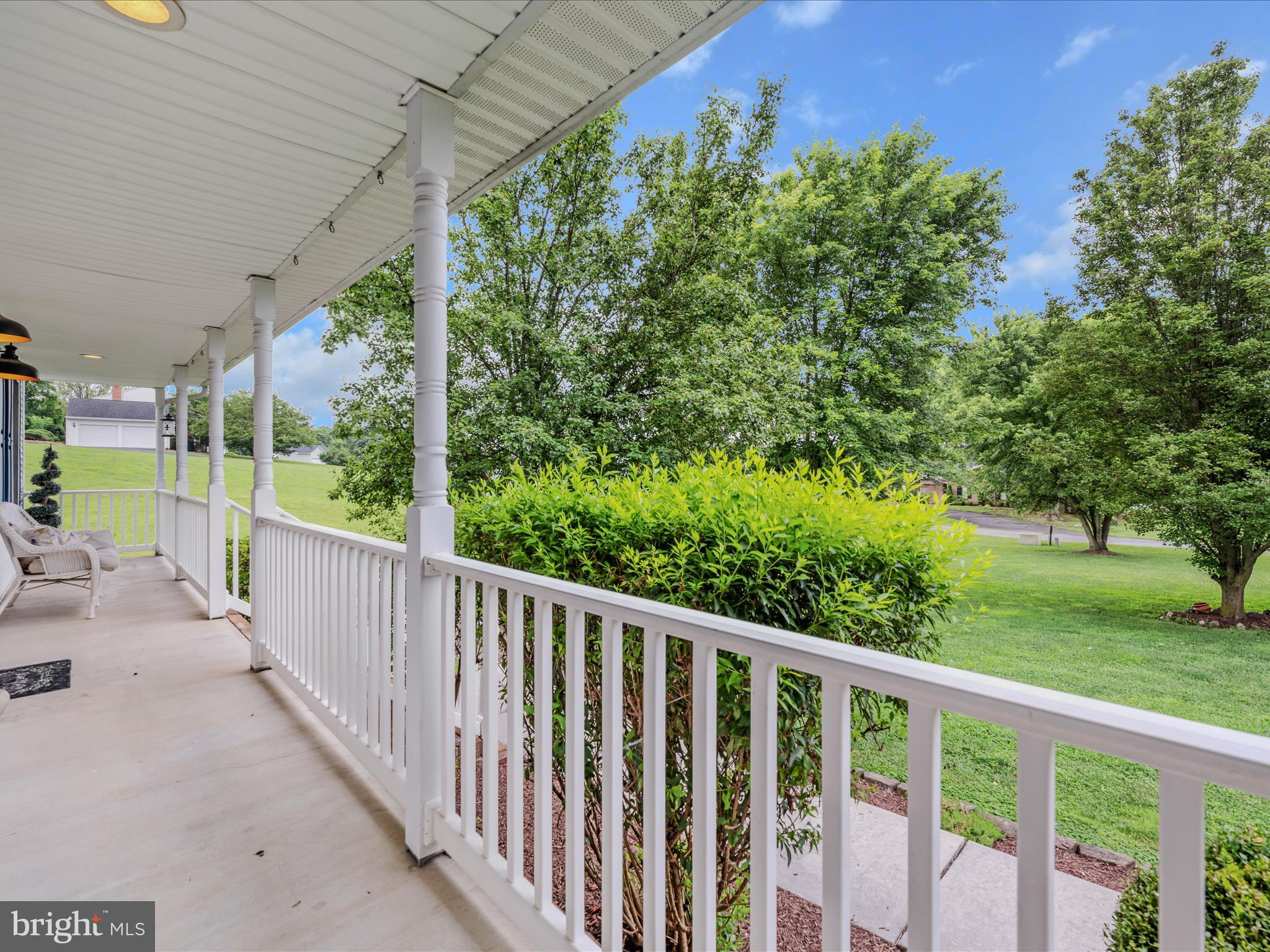 HOWARD SPEAKS - Residential