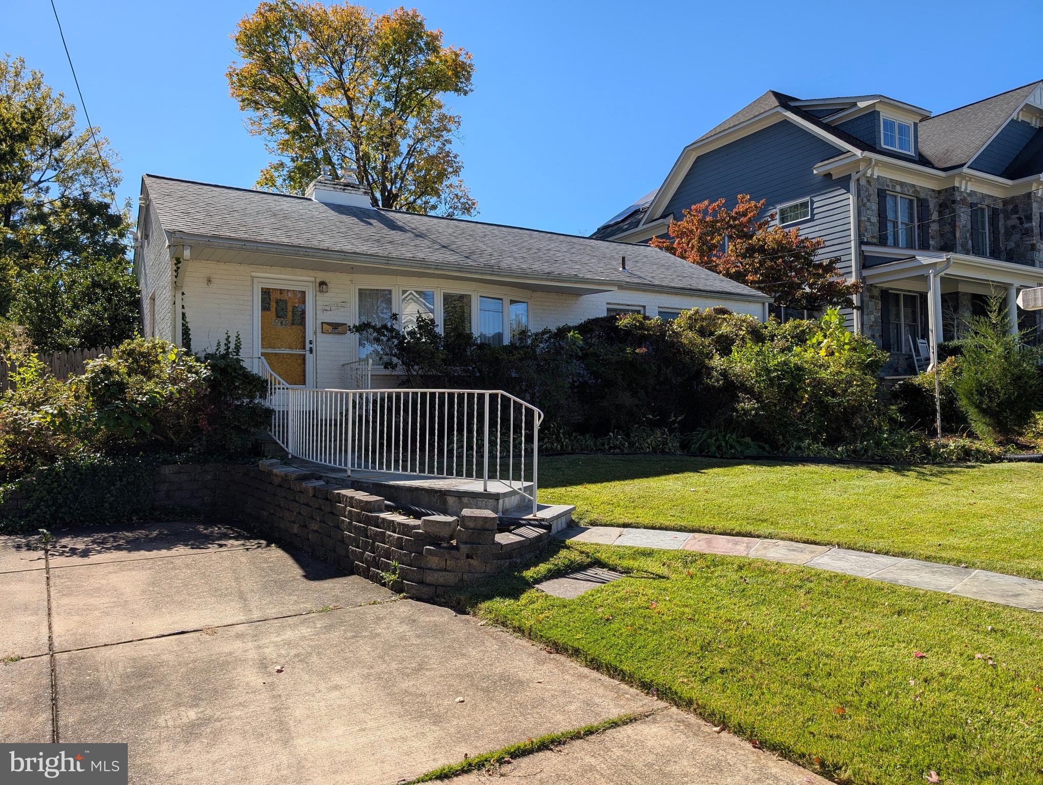 5902 IPSWICH ROAD