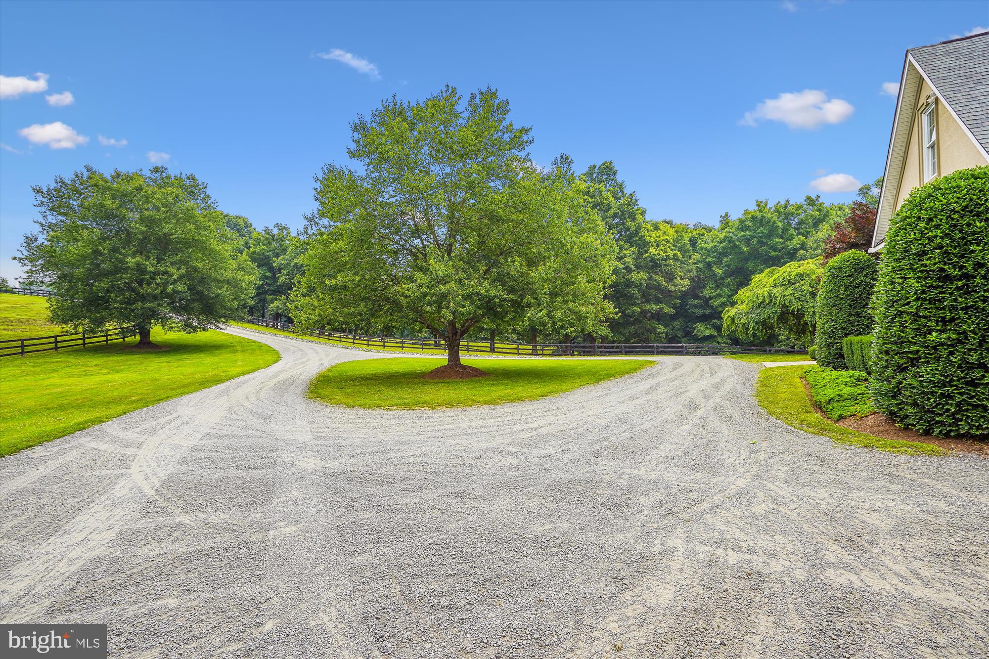 PAPER CHASE FARM - Residential