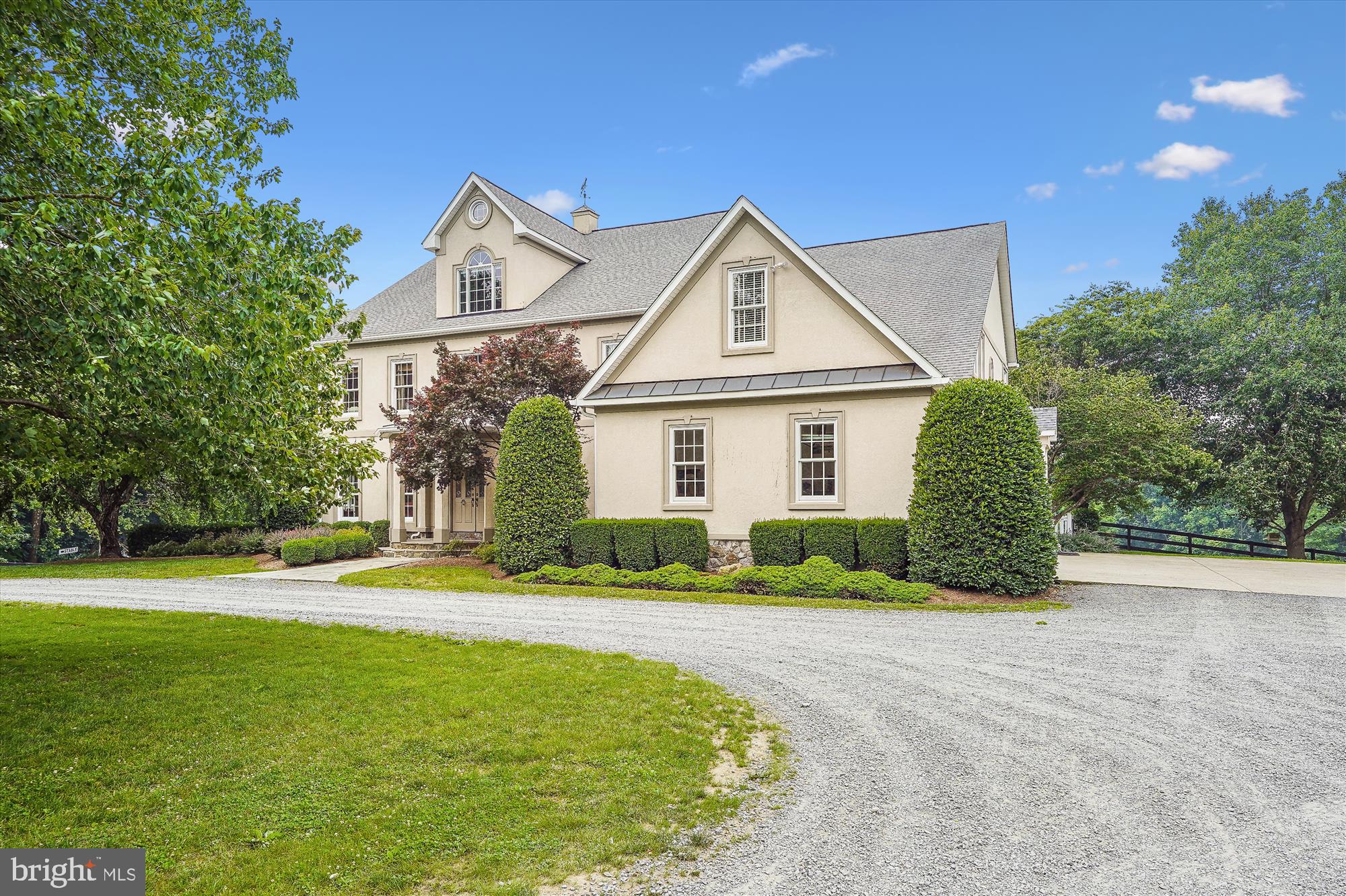 PAPER CHASE FARM - Residential