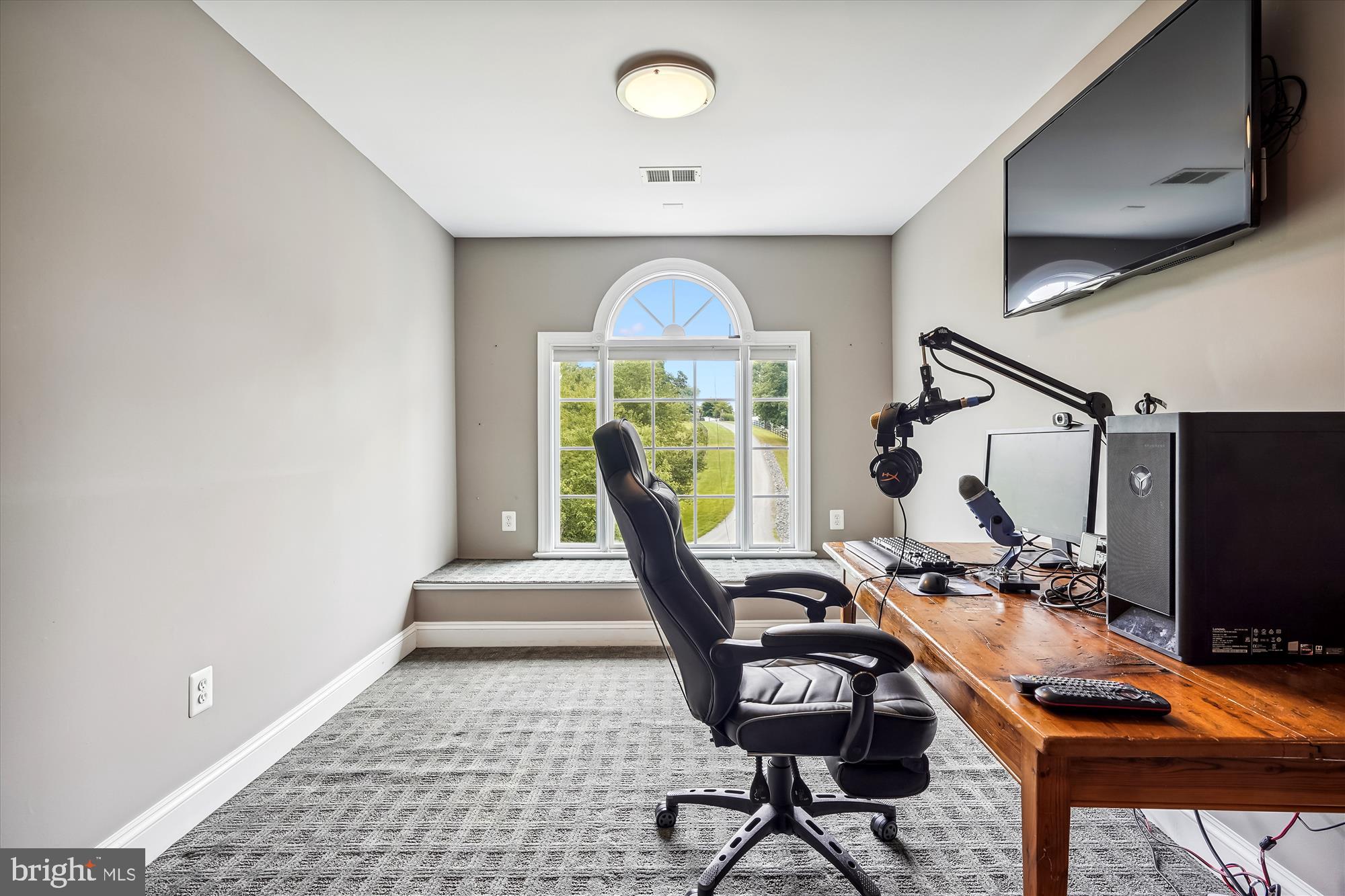 PAPER CHASE FARM - Residential