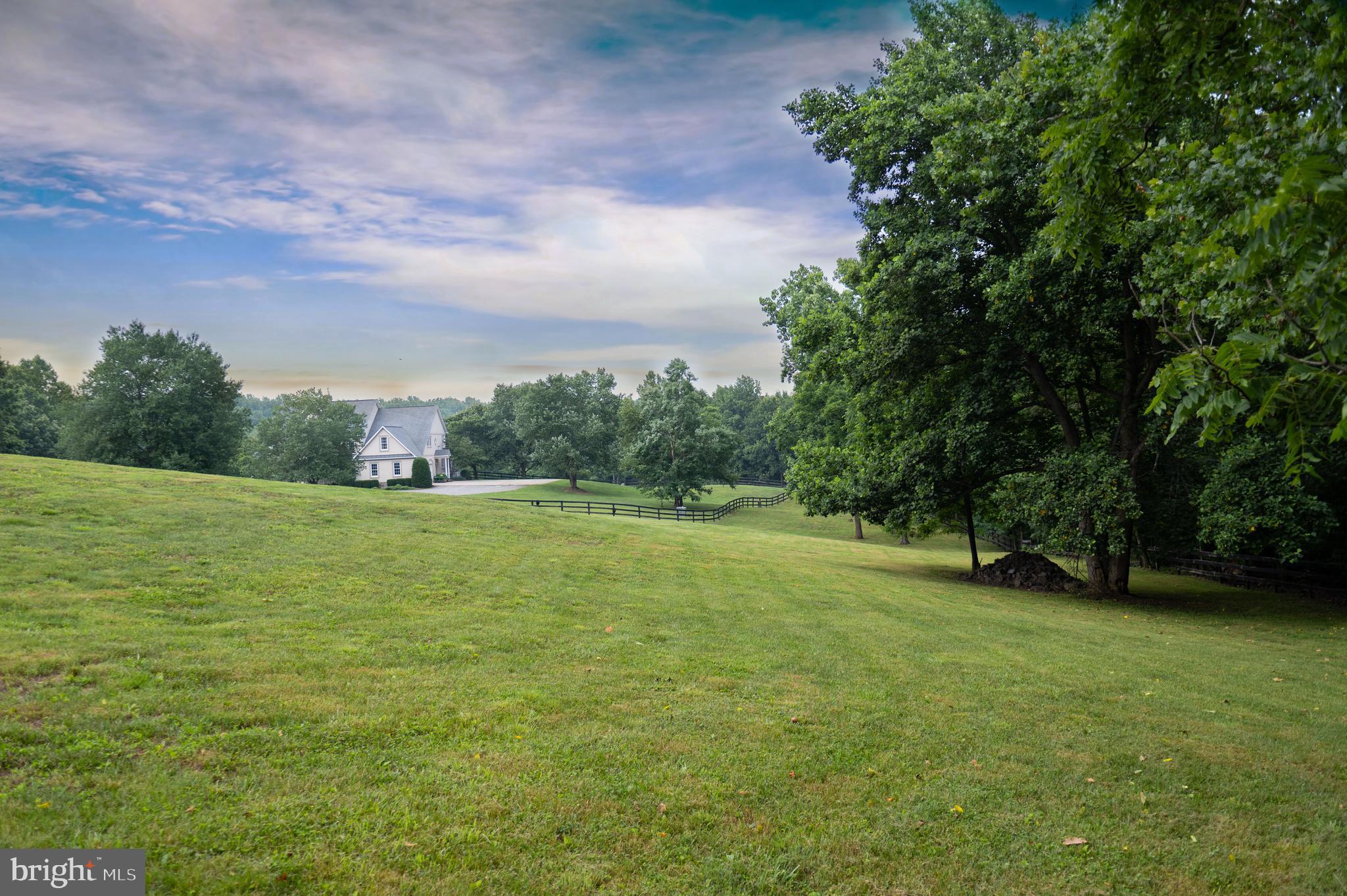 PAPER CHASE FARM - Residential