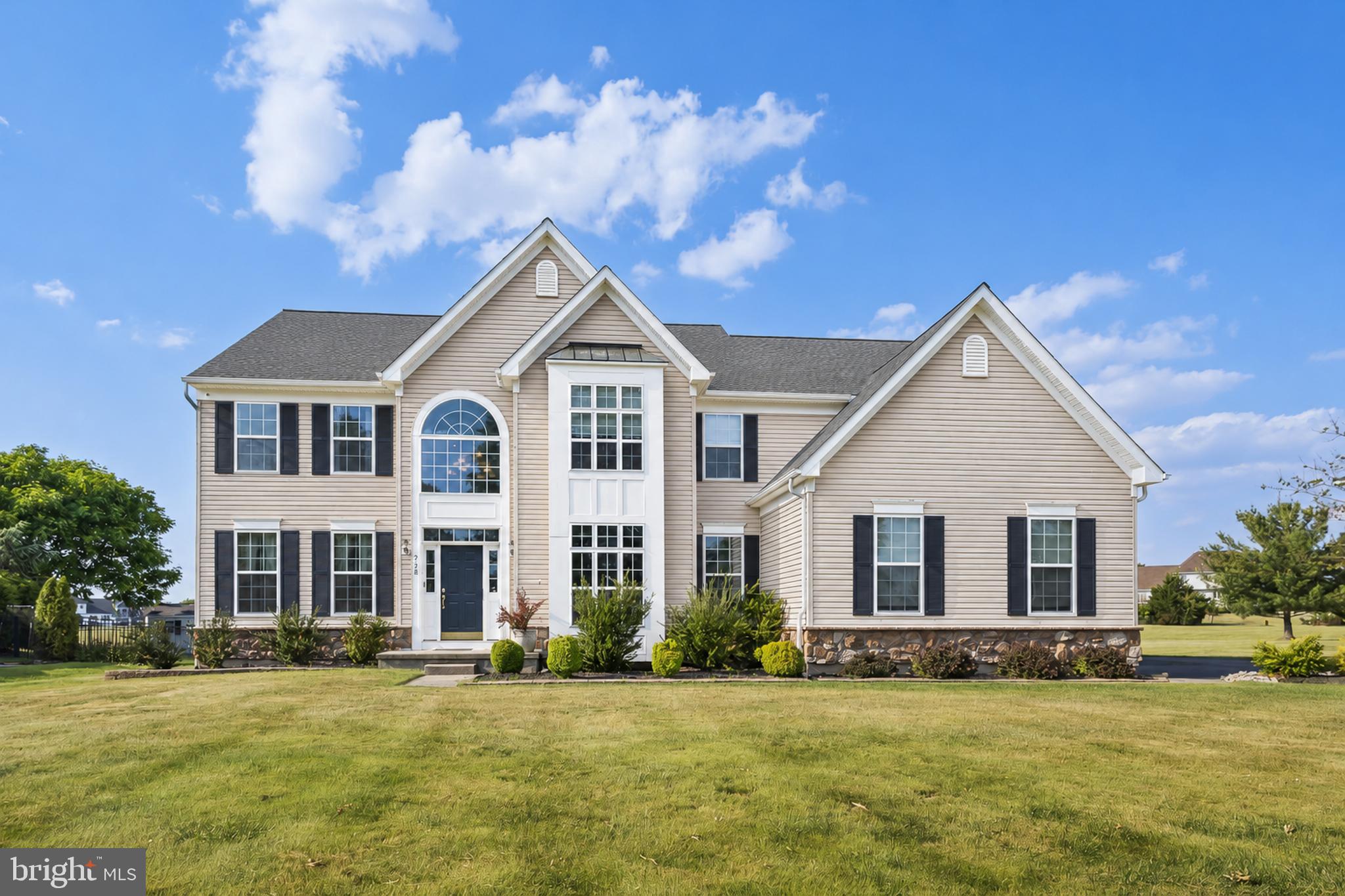 728 FARMHOUSE ROAD