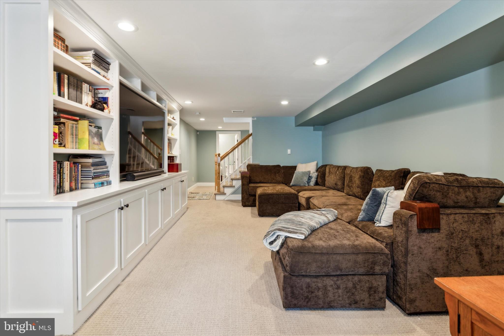 NORTH WAYNE - Residential