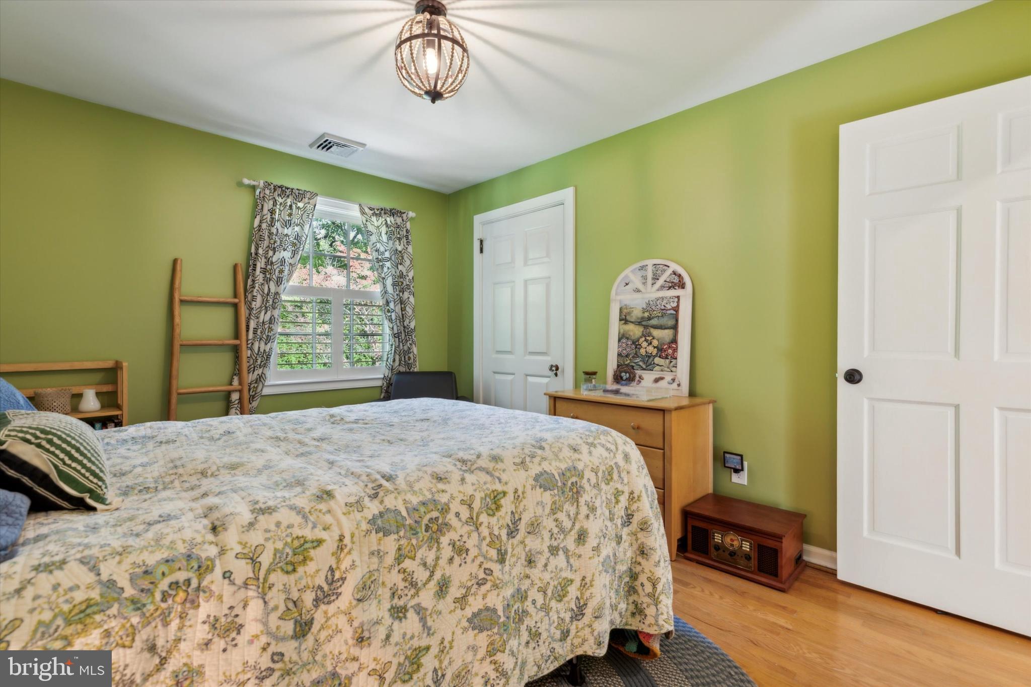 NORTH WAYNE - Residential