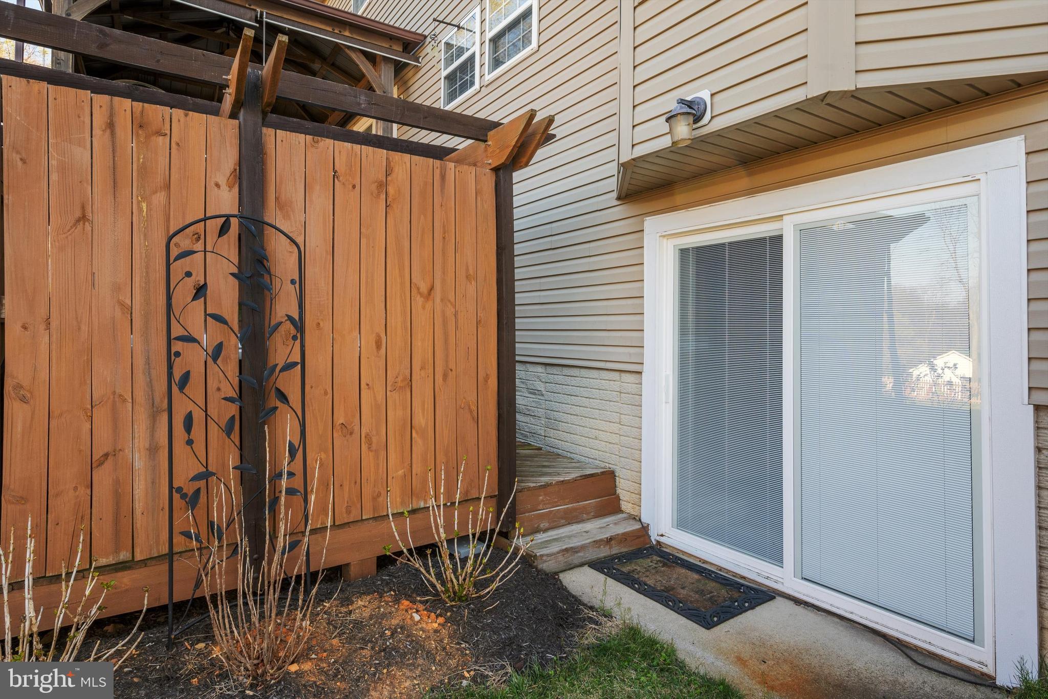 STAR FORT - Residential