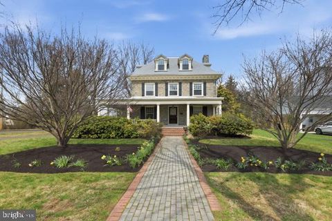 Homes For Sale - 108 W. Gillam Ave<br/> LANGHORNE, PA 19047