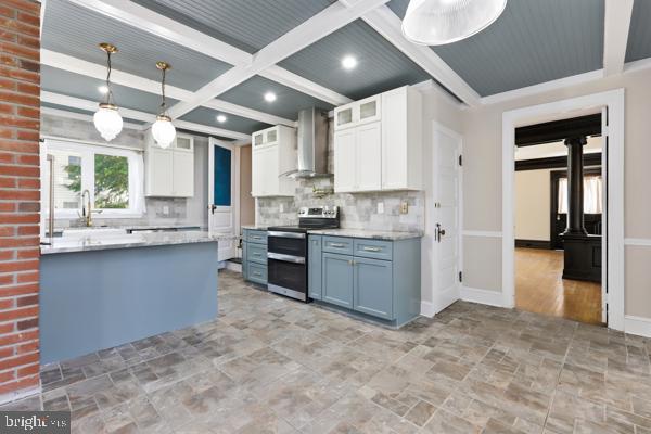 LANGHORNE MANOR - Residential