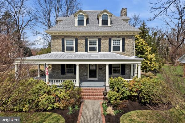 LANGHORNE MANOR - Residential