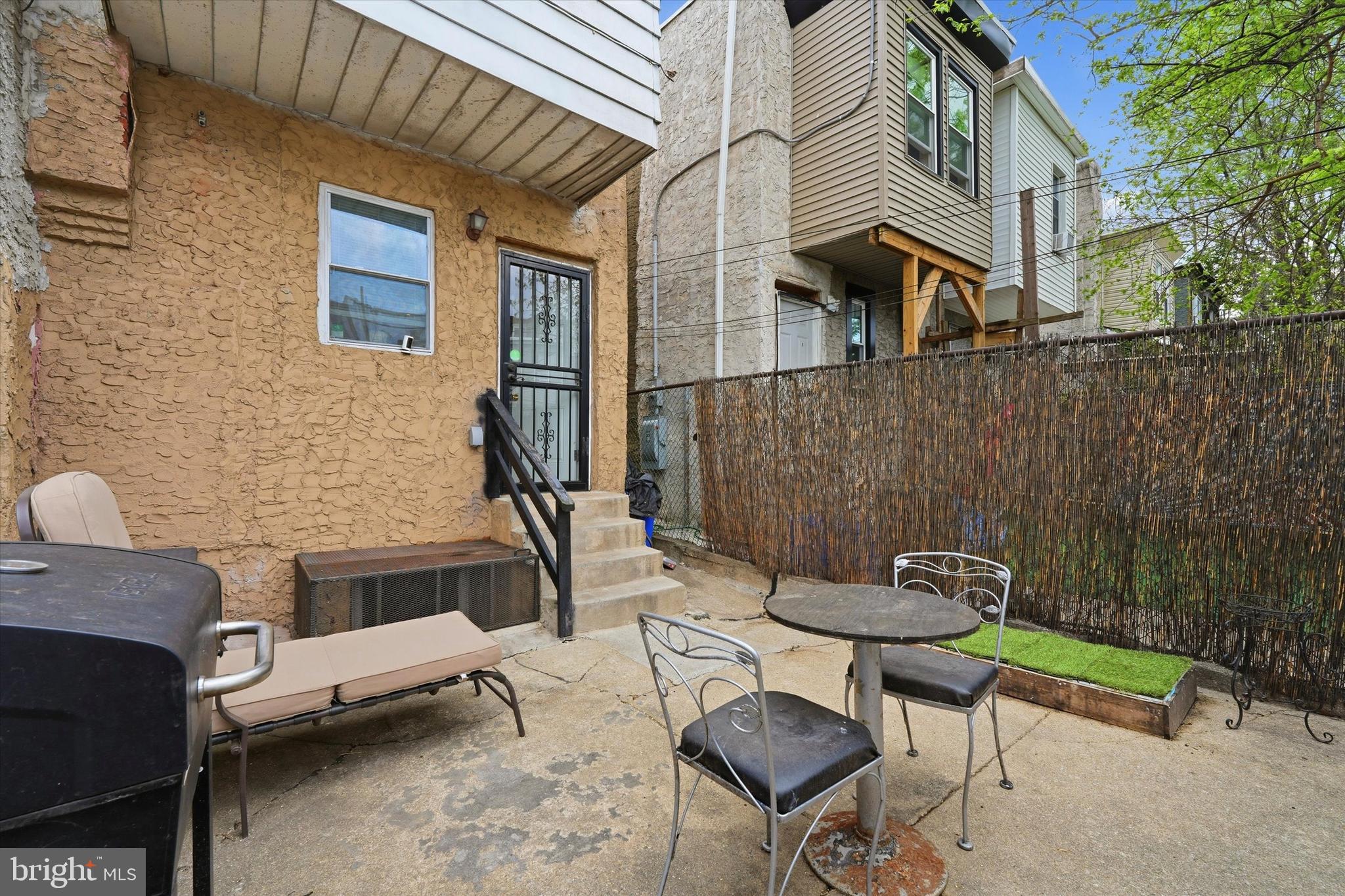 PHILADELPHIA (NORTH) - Residential