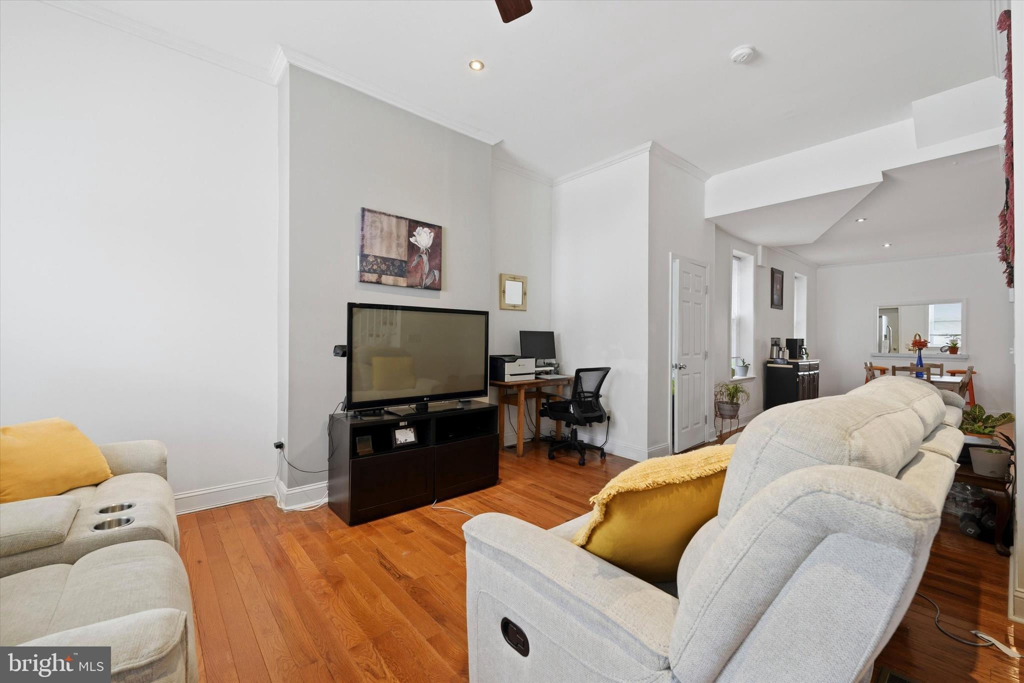 2256 N VAN PELT STREET