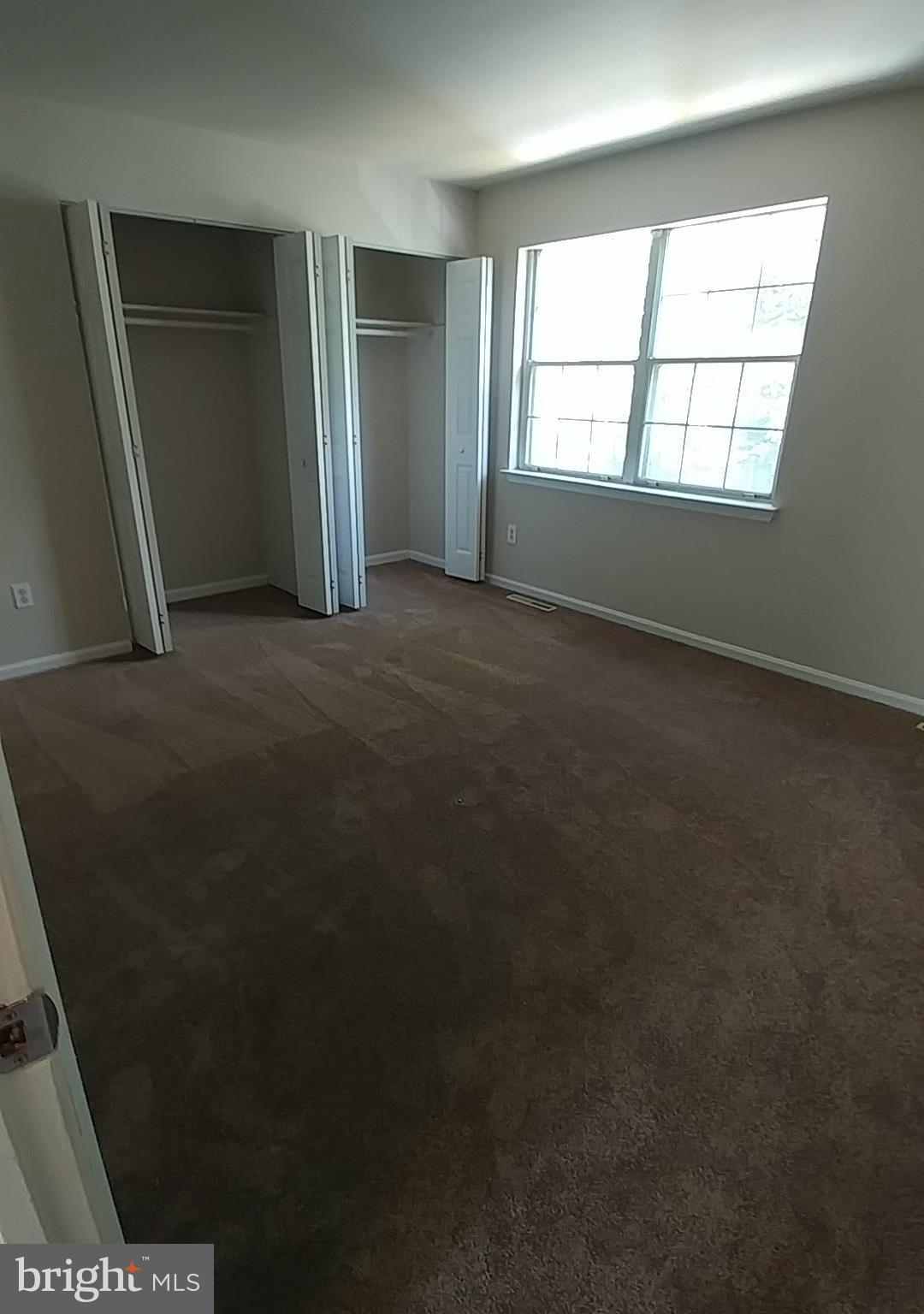 RYON WOODS SUB - Residential Lease