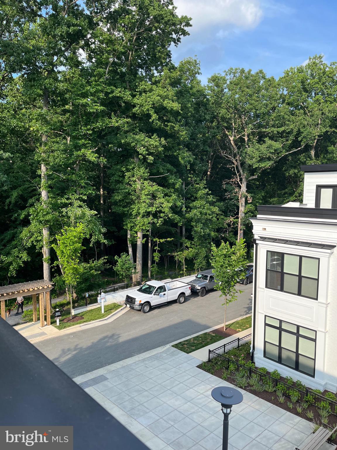 PT ROCKVILLE OUT RES 3 - Residential