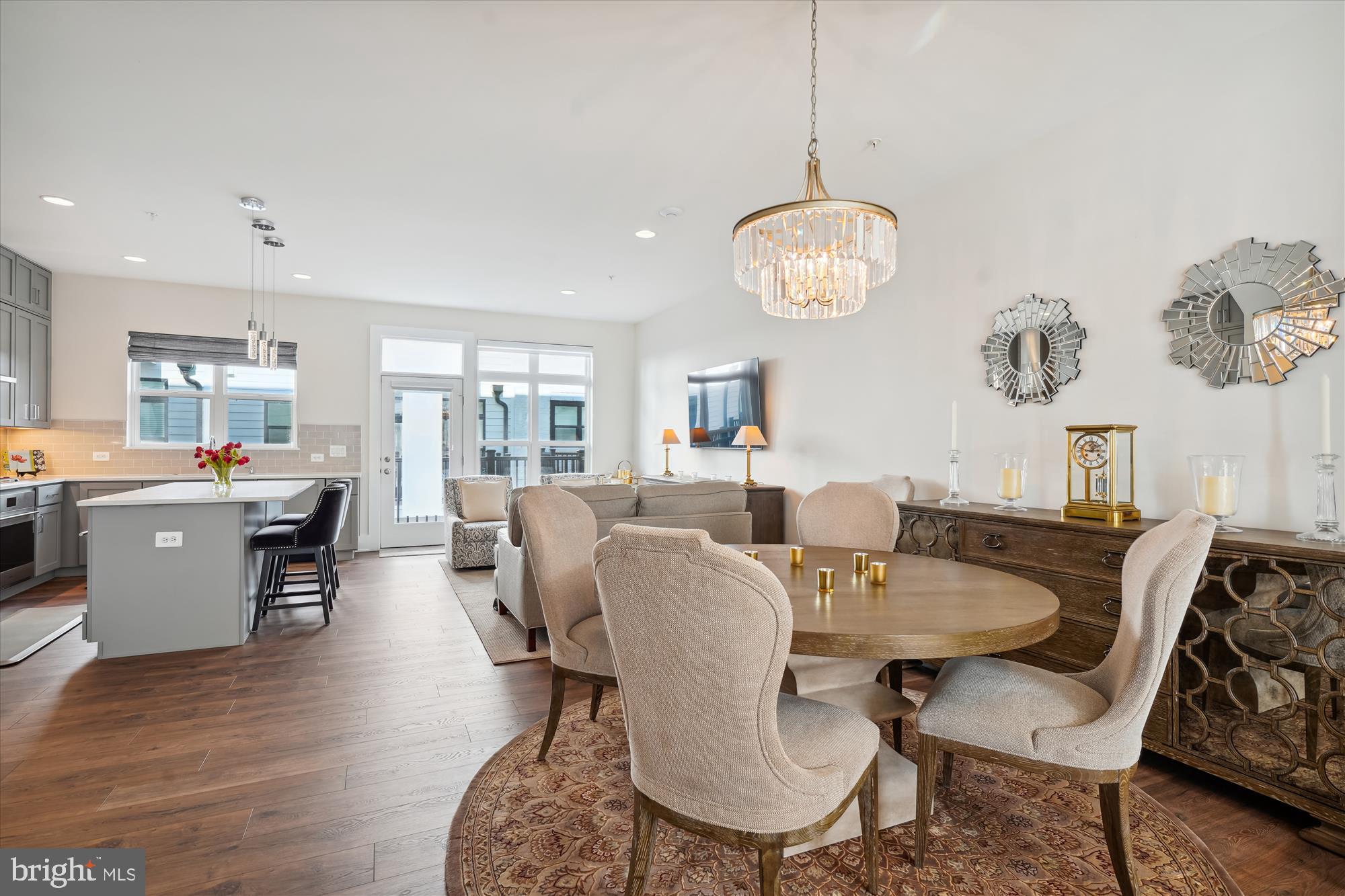 PT ROCKVILLE OUT RES 3 - Residential