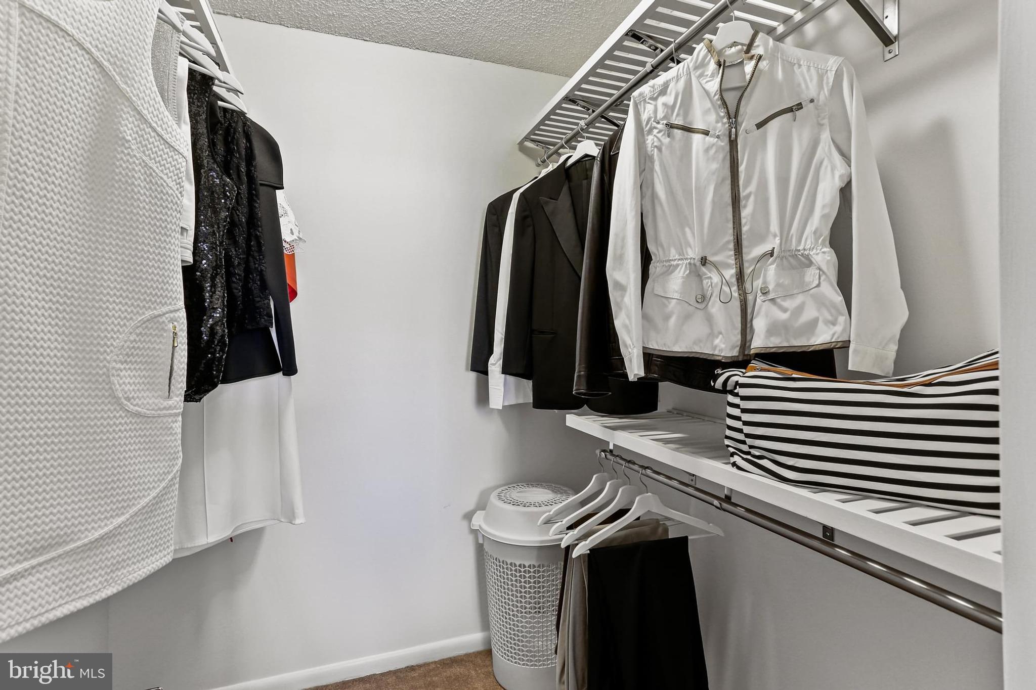 RIDGELY TOWSON CENTER - Residential