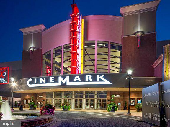 RIDGELY TOWSON CENTER - Residential