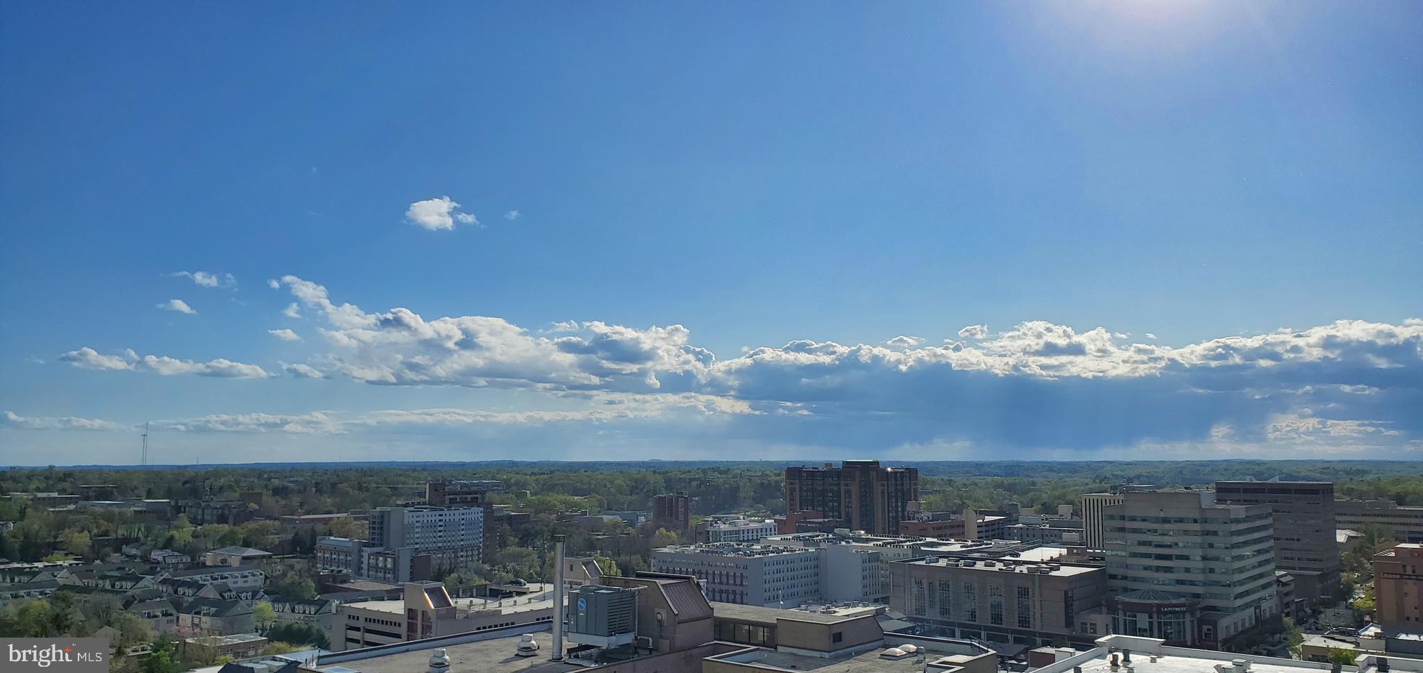 RIDGELY TOWSON CENTER - Residential