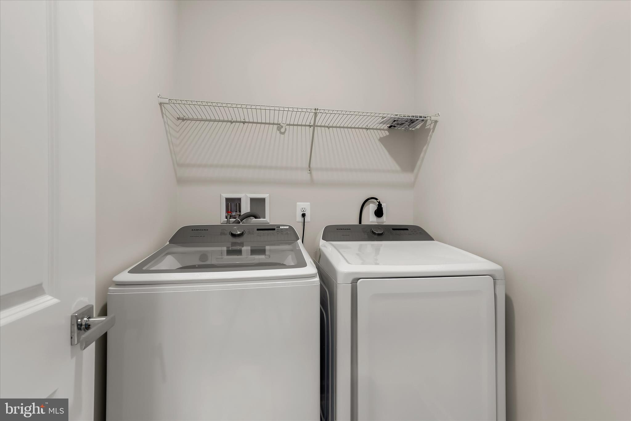 GREENLEIGH AT CROSSROADS - Residential