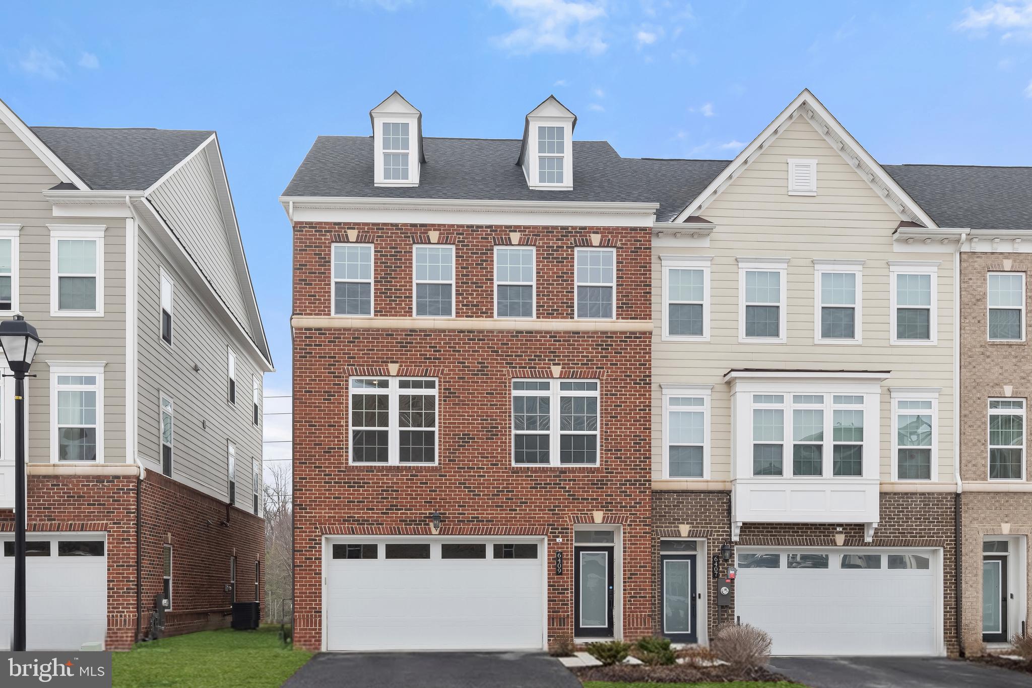 GREENLEIGH AT CROSSROADS - Residential