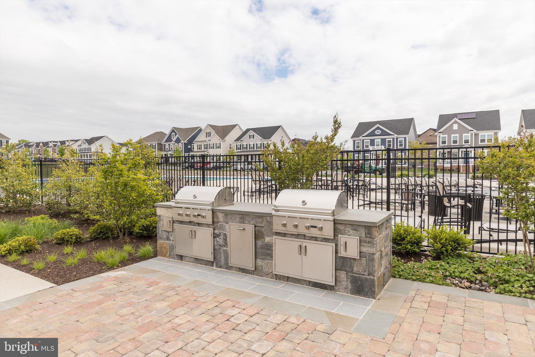 GREENLEIGH AT CROSSROADS - Residential