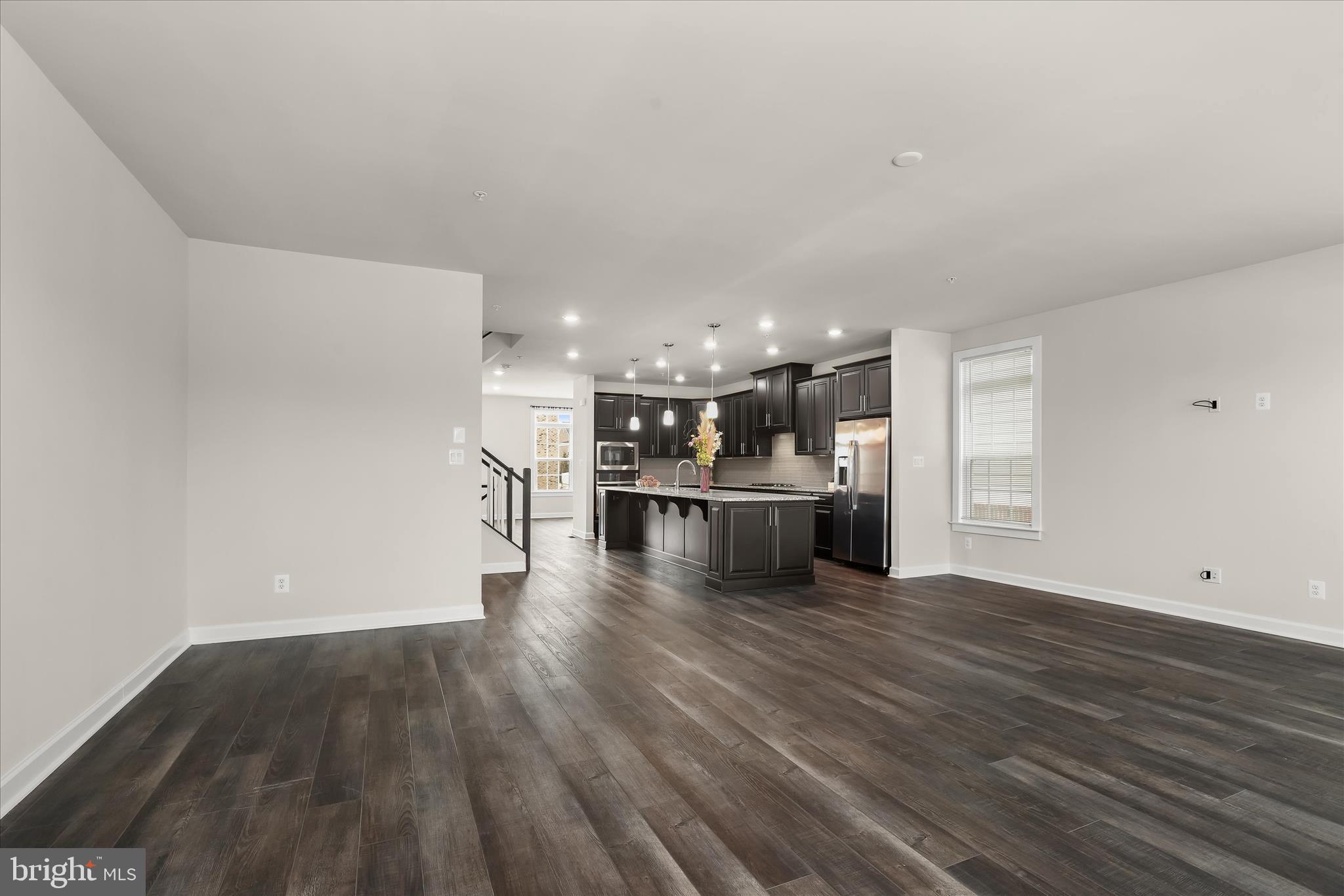 GREENLEIGH AT CROSSROADS - Residential