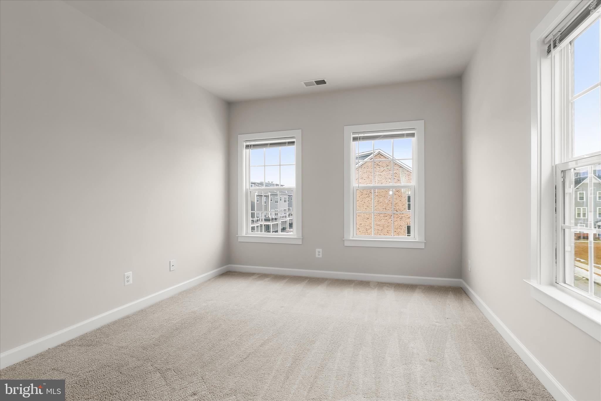 GREENLEIGH AT CROSSROADS - Residential