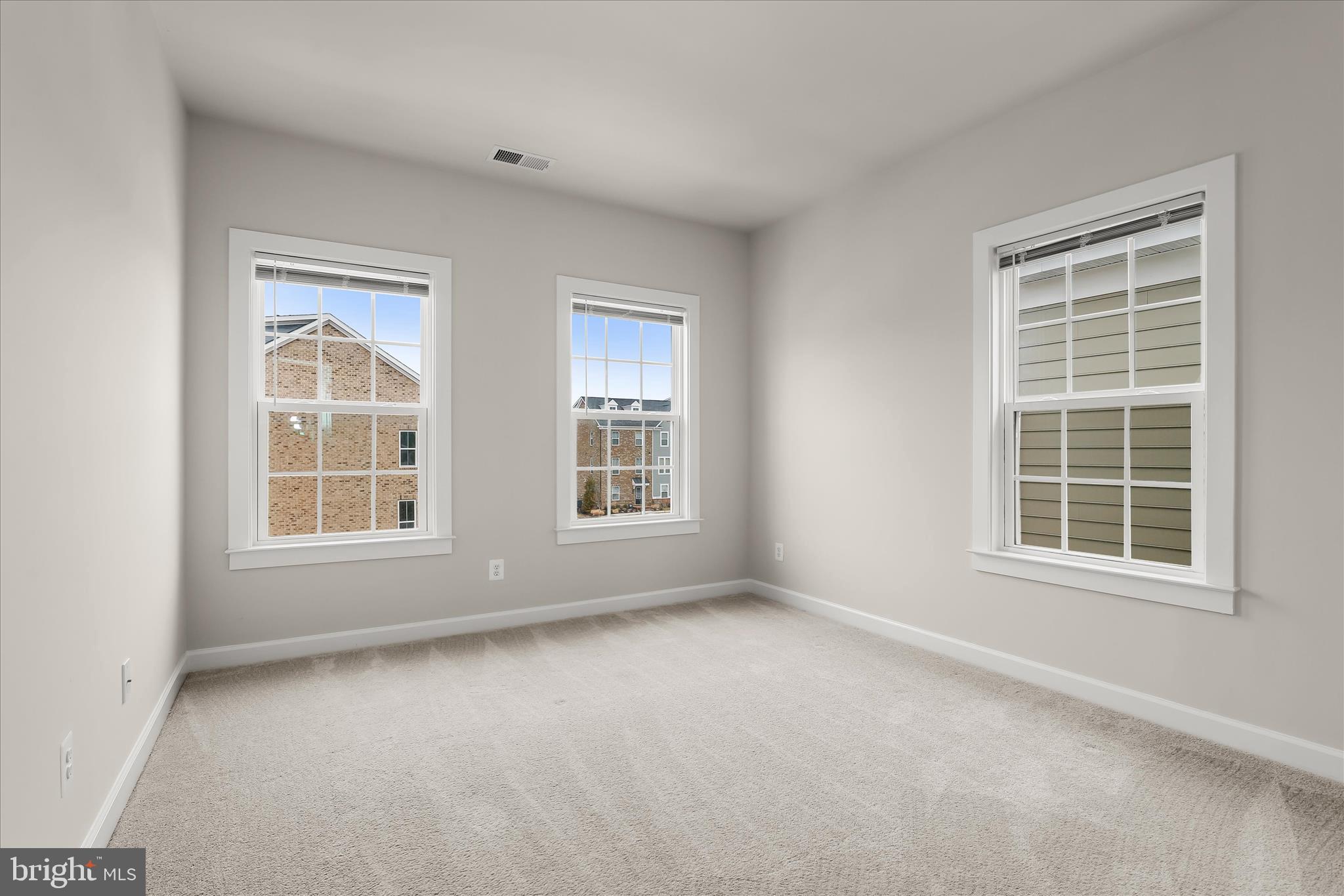 GREENLEIGH AT CROSSROADS - Residential