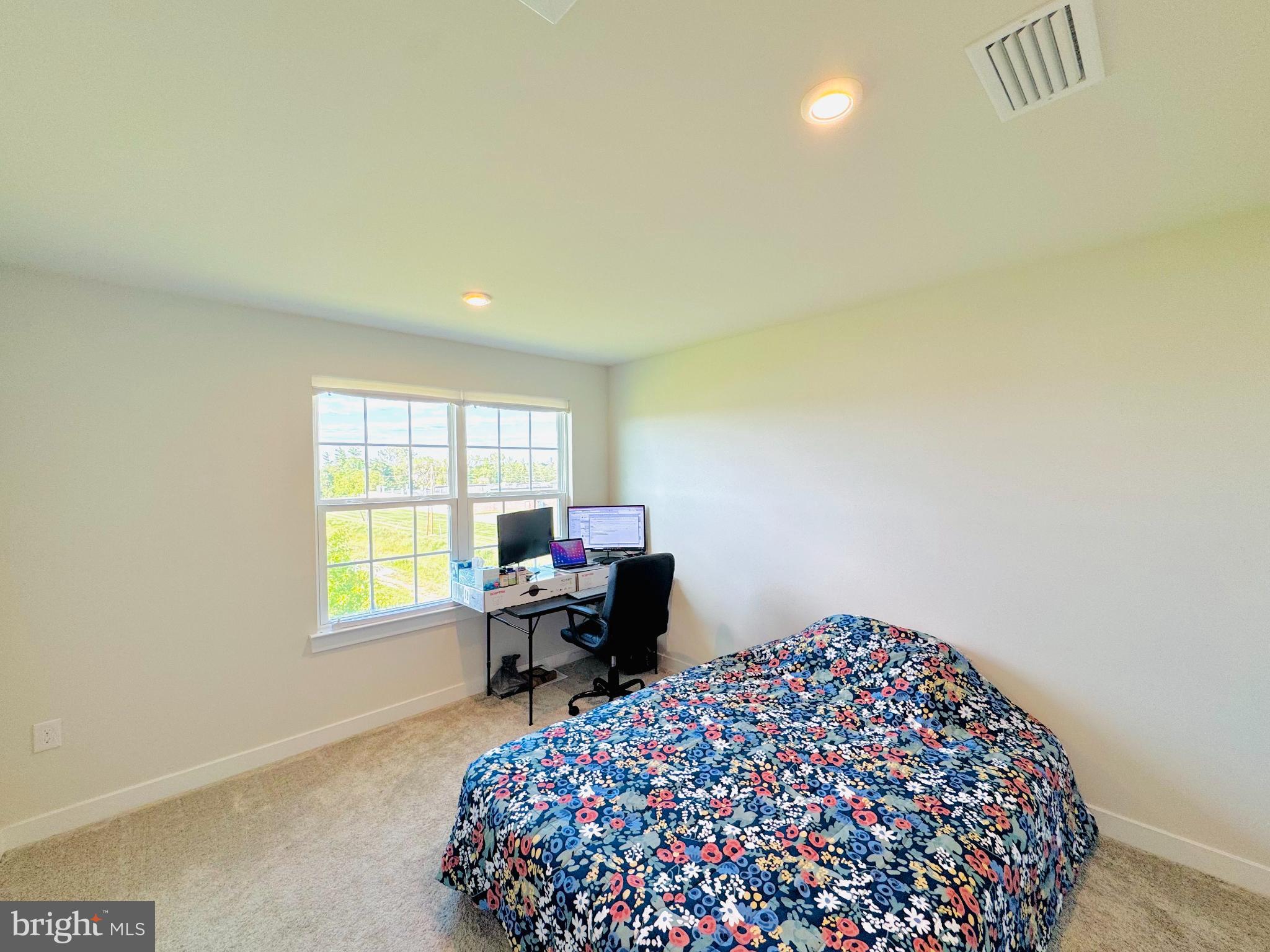 STONE HILL MEADOWS - Residential