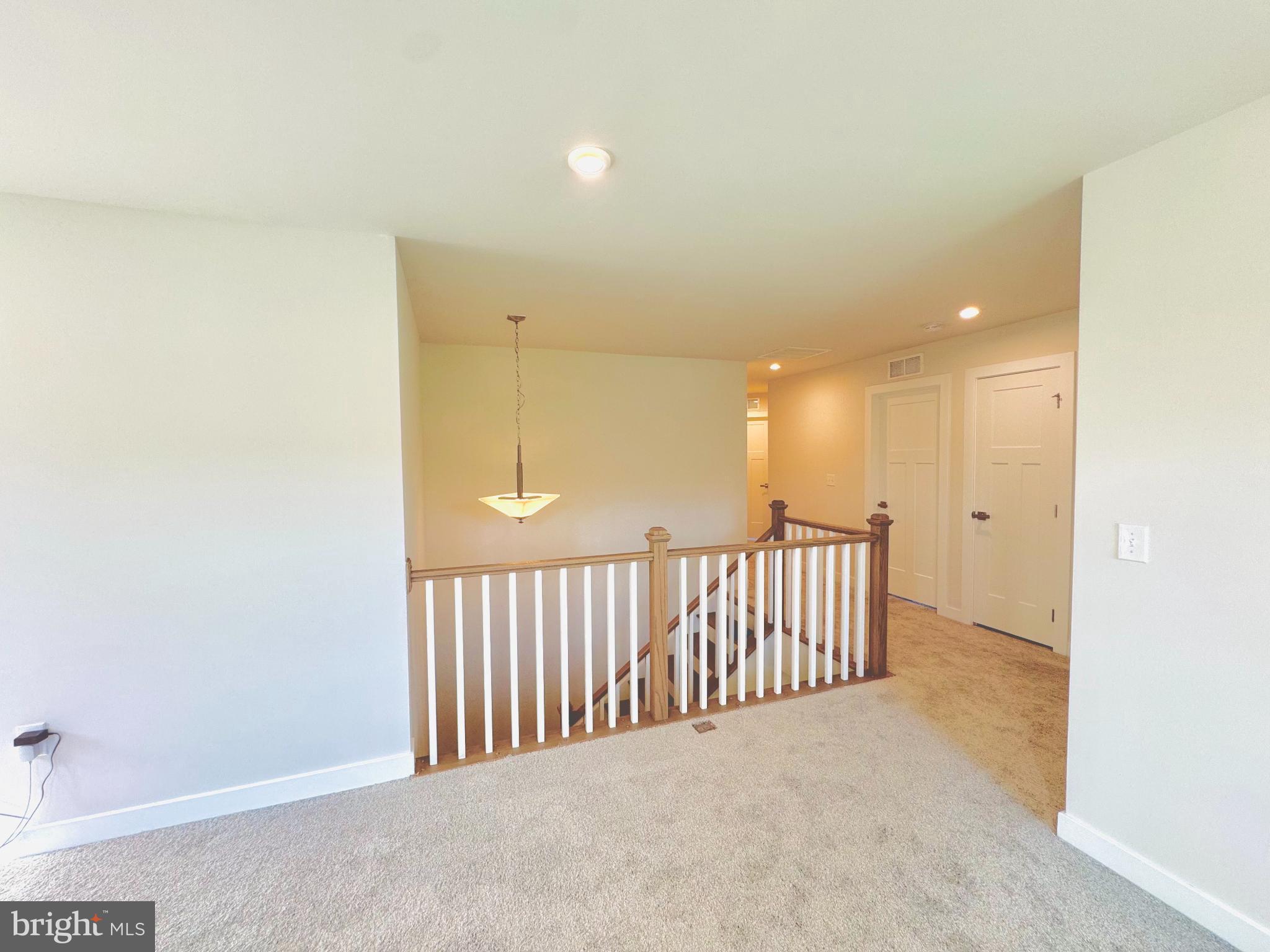 STONE HILL MEADOWS - Residential