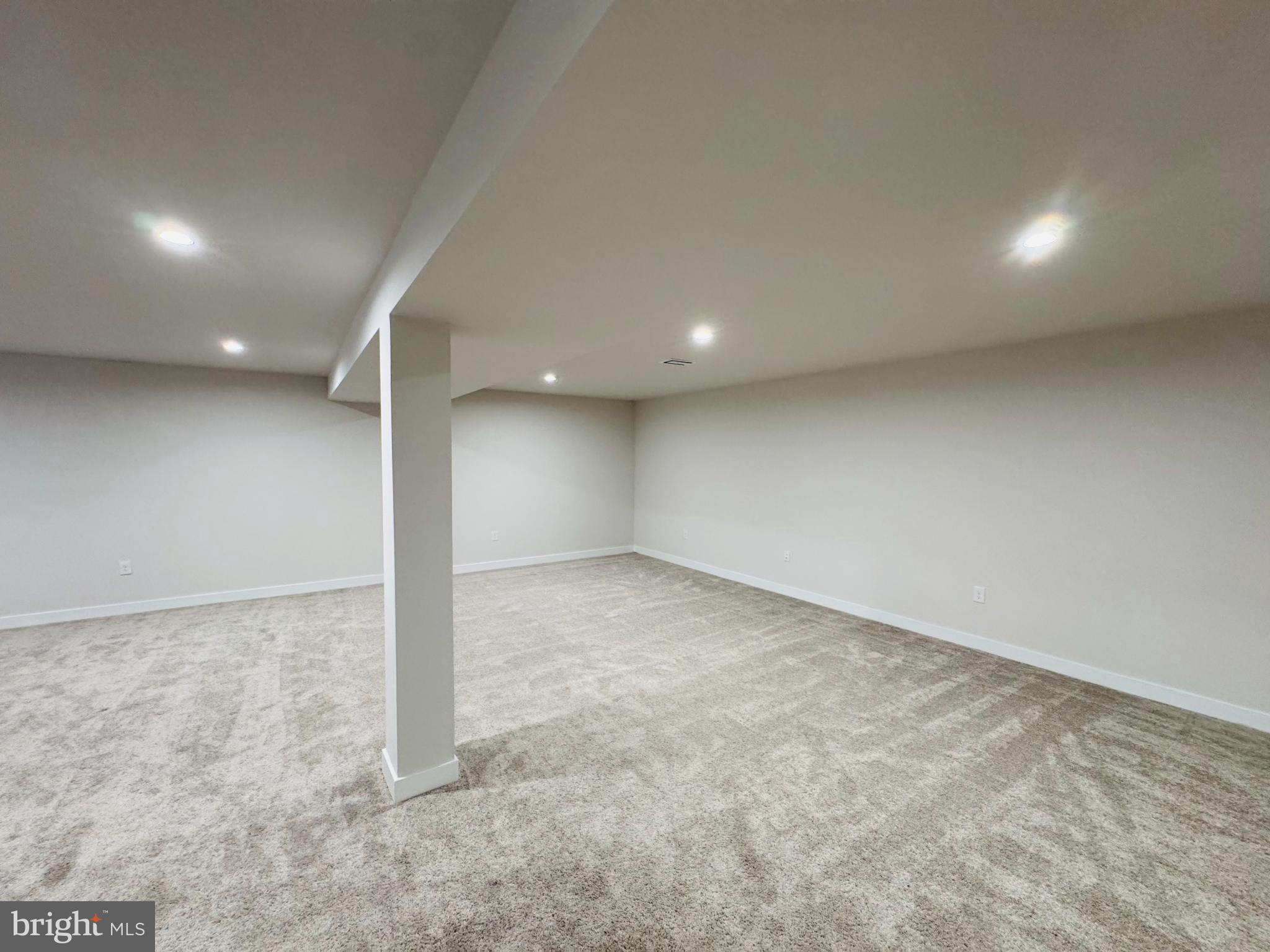 STONE HILL MEADOWS - Residential