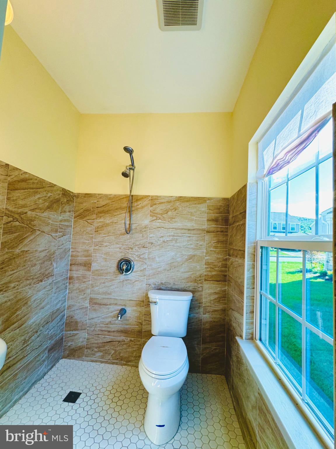 STONE HILL MEADOWS - Residential