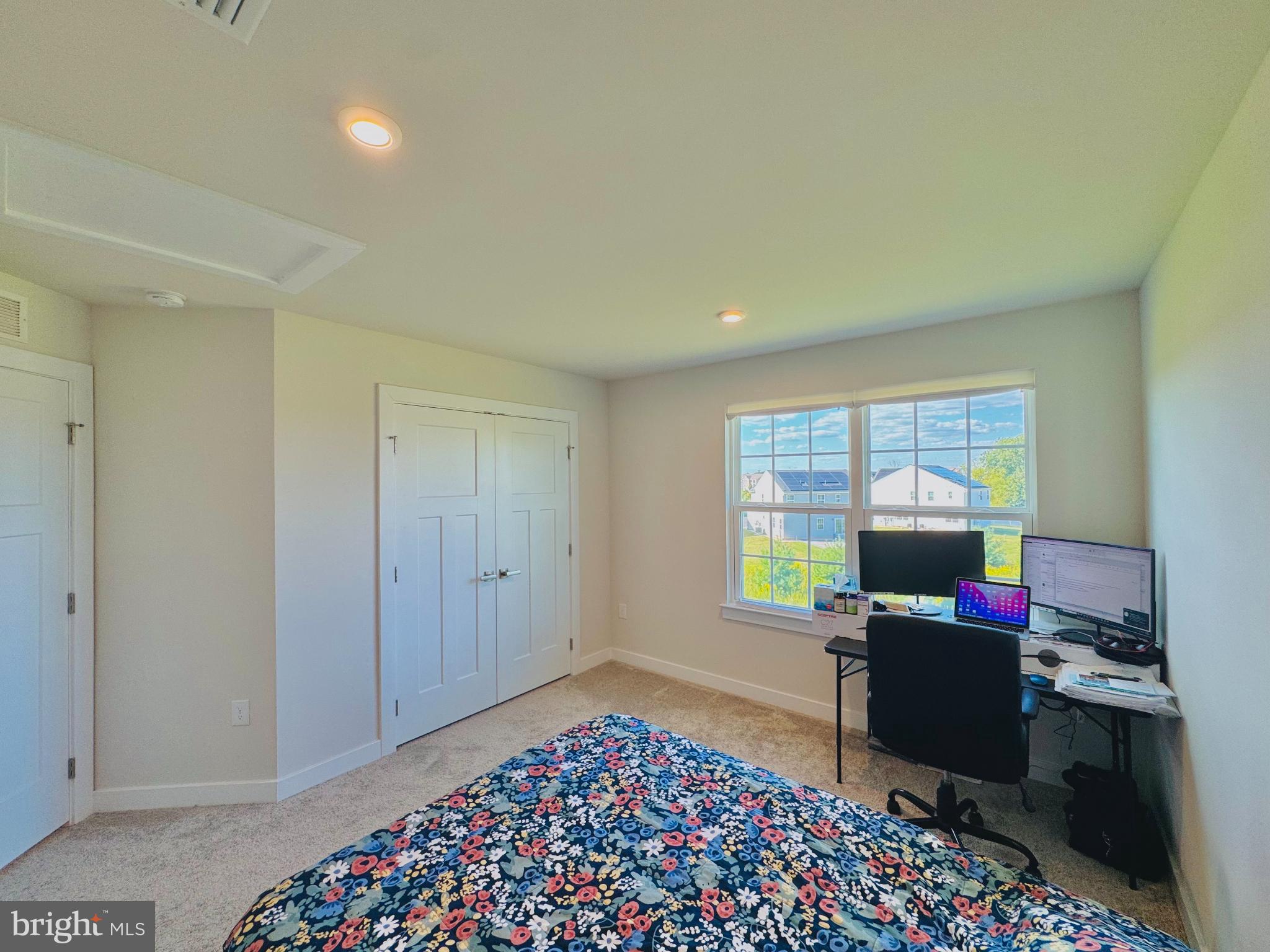 STONE HILL MEADOWS - Residential